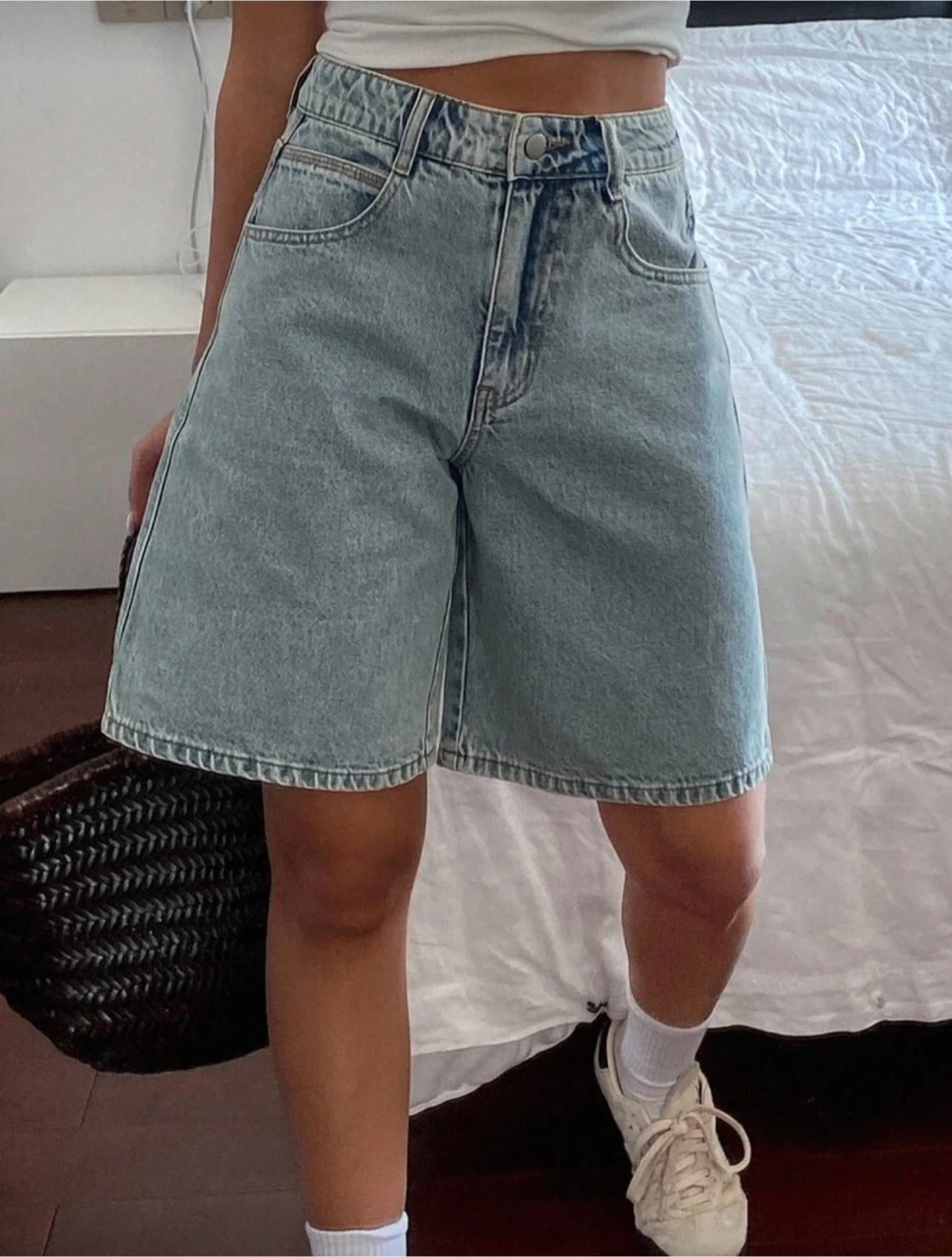 Light Wash Denim Jorts - L