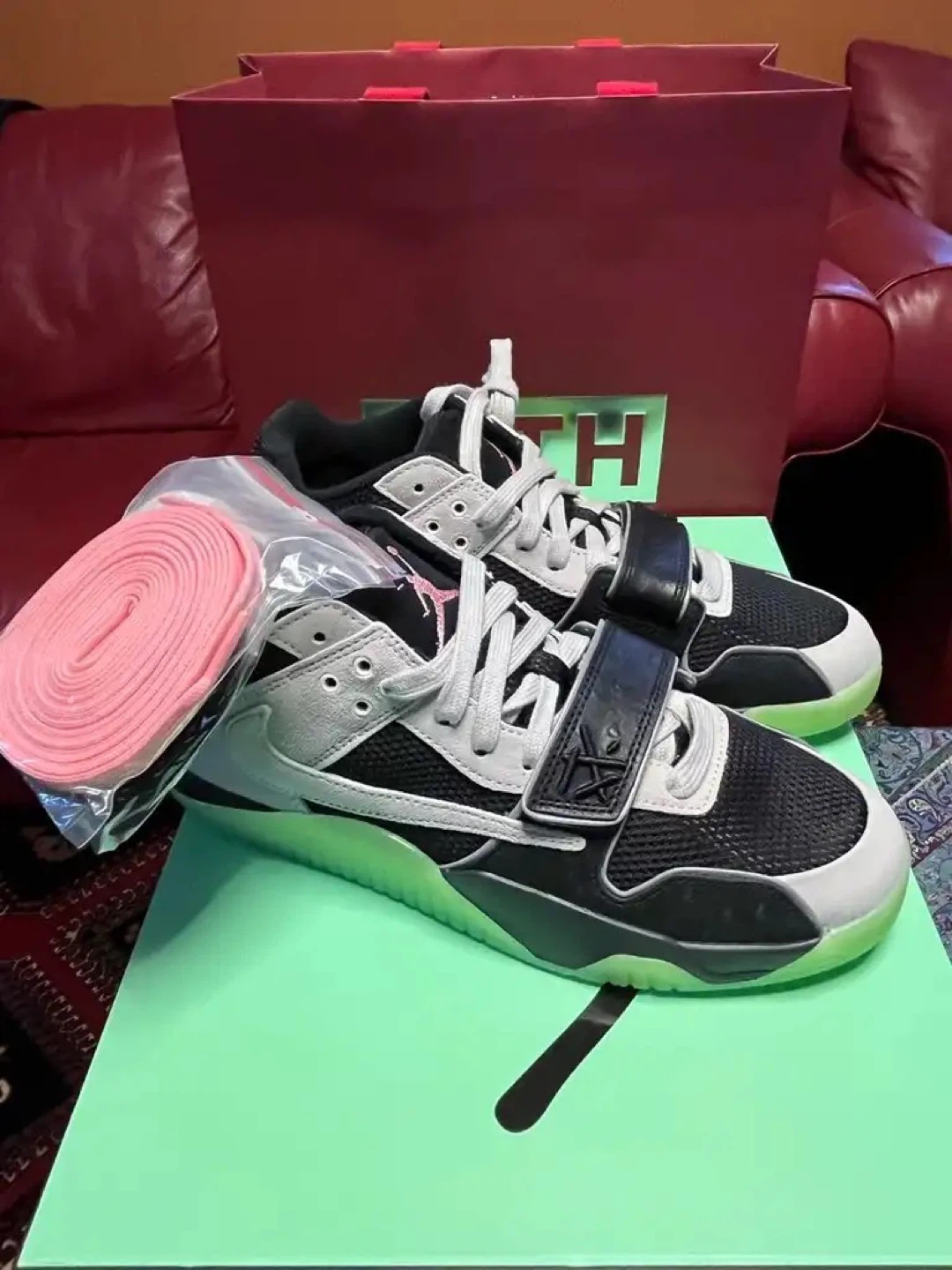 Travis Scott x Chase B Air Jordan CJ1 T-REXX - Size 8.5