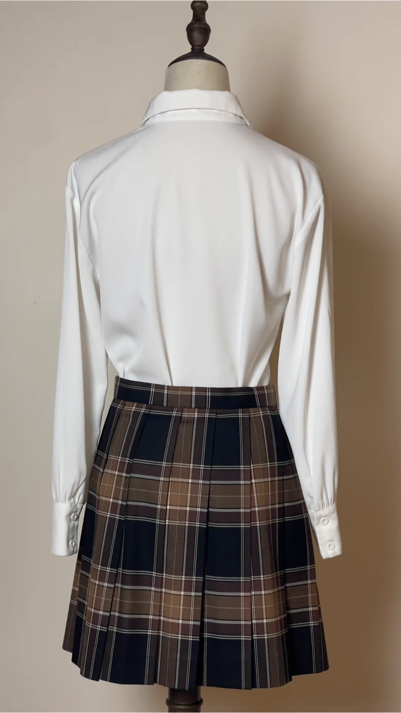 White Collared Blouse with Embroidered Collar - photo 2
