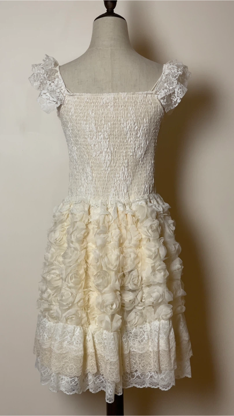 Cream floral applique lace trim dress - photo 2