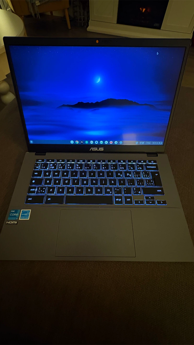 ASUS Touchscreen Chromebook Plus 14” Laptop - photo 2