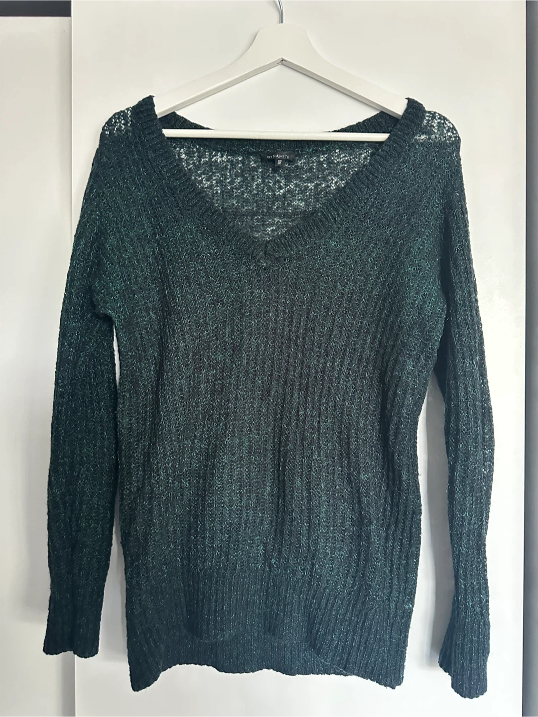 DYNAMITE Women's V-Neck Sweater - Green/Black - P/S