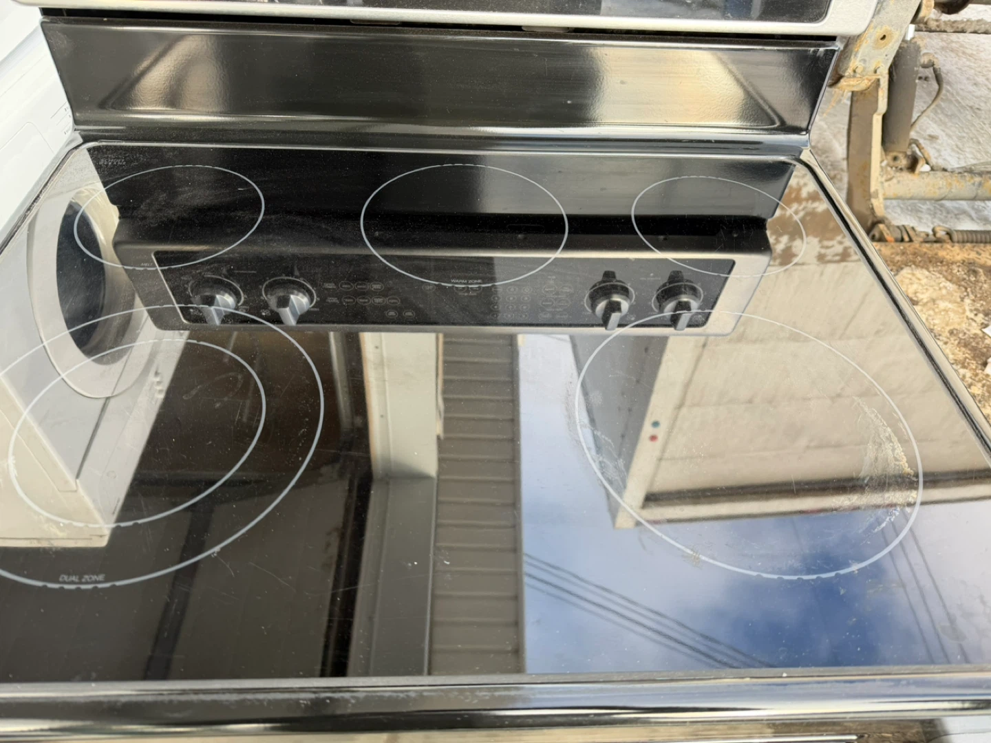 Double Oven Electric Range - photo 2
