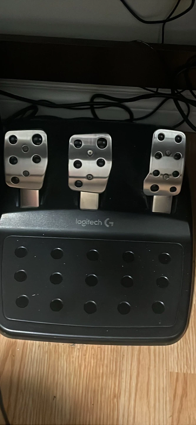Logitech G920 Racing Wheel and Pedals - photo 2