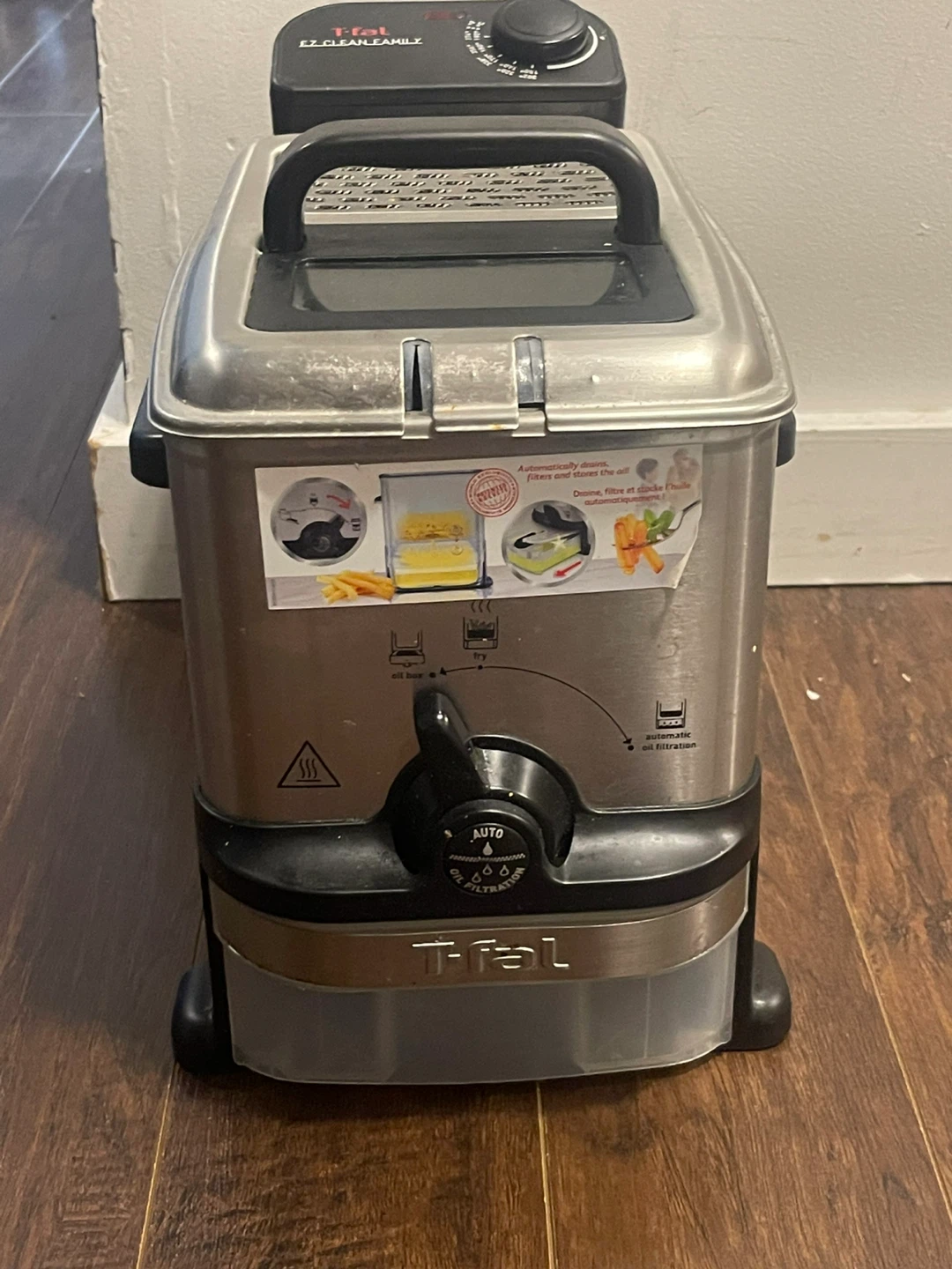 T-fal EZ Clean Family Deep Fryer - photo 2