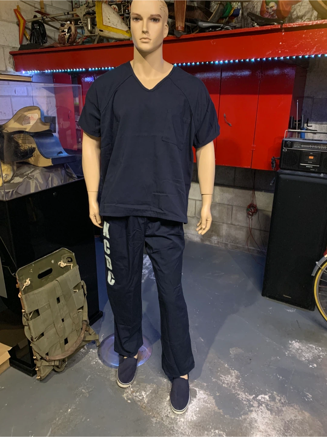 Bob Barker DC Titans series prison uniform collectible - photo 5