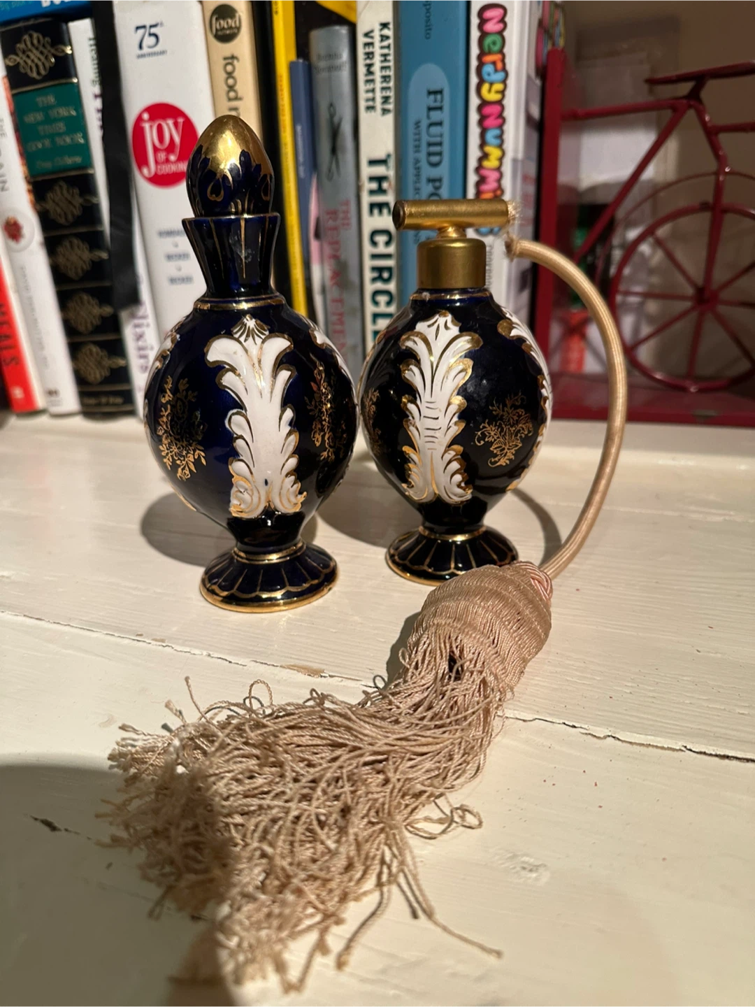 Vintage Portuguese ELPA Alcobaça Perfume Atomizer/Vanity Bottle
