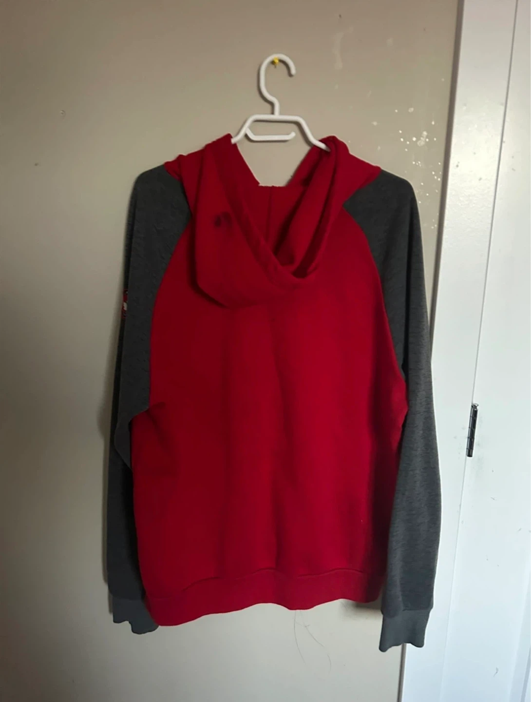 Red and Grey Canada Maple Leaf Hoodie - photo 2
