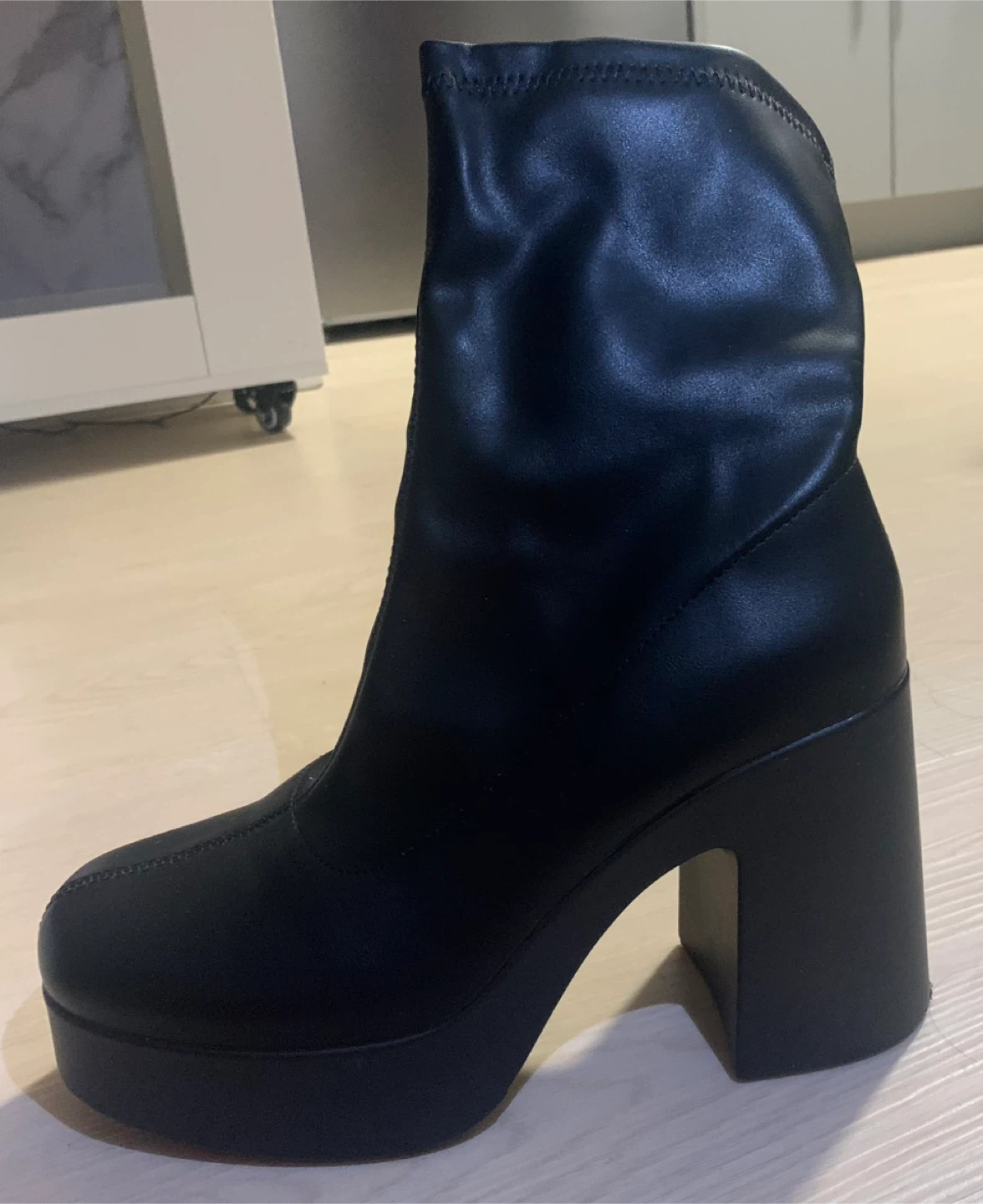 Dream Pairs Black Platform Chunky Heel Boots Size 9 - photo 3
