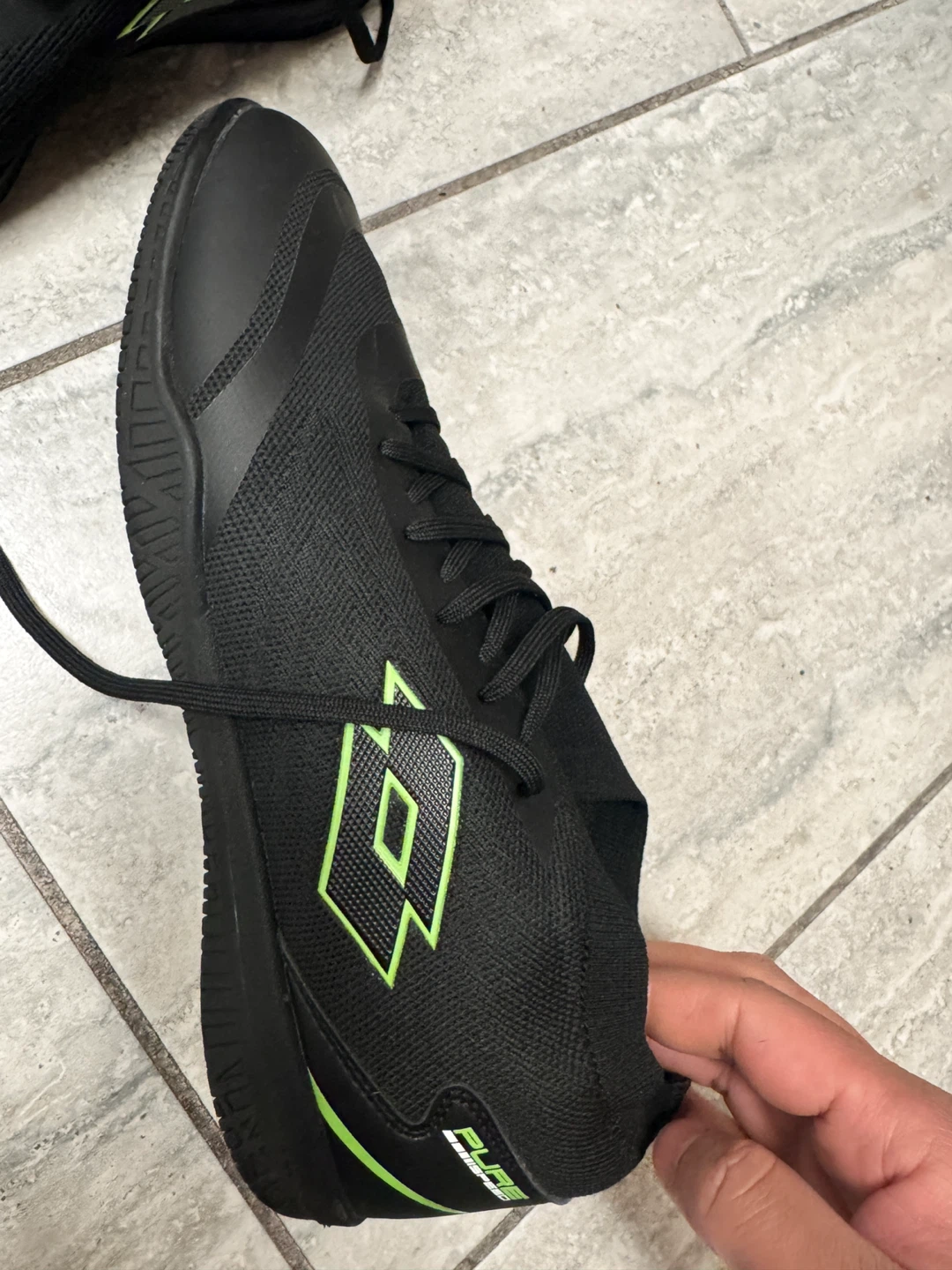 Lotto Pure Speed Futsal Shoes Black/Neon Size 9.5 - photo 2