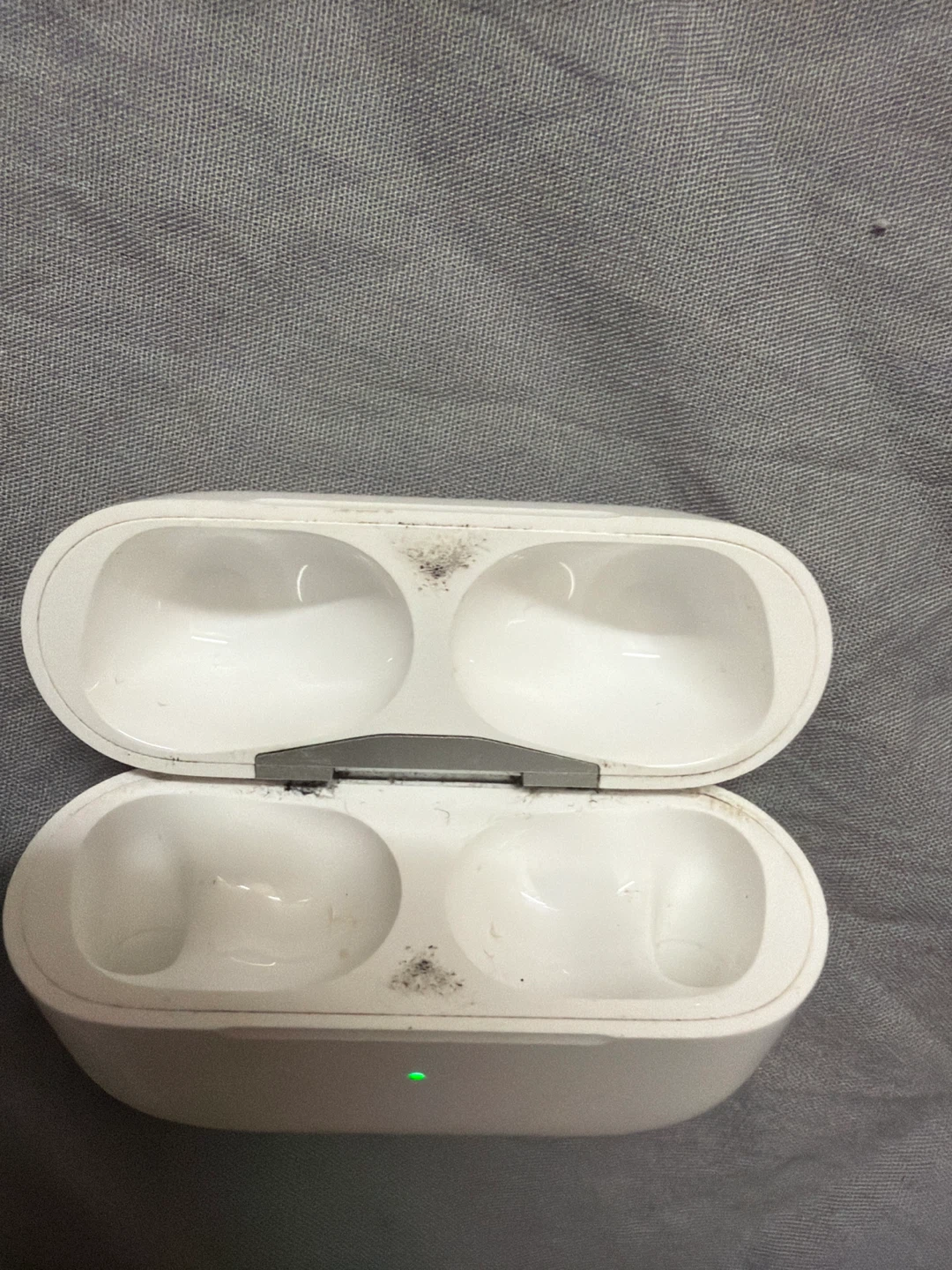 Apple AirPods Pro 3rd Generation - photo 5