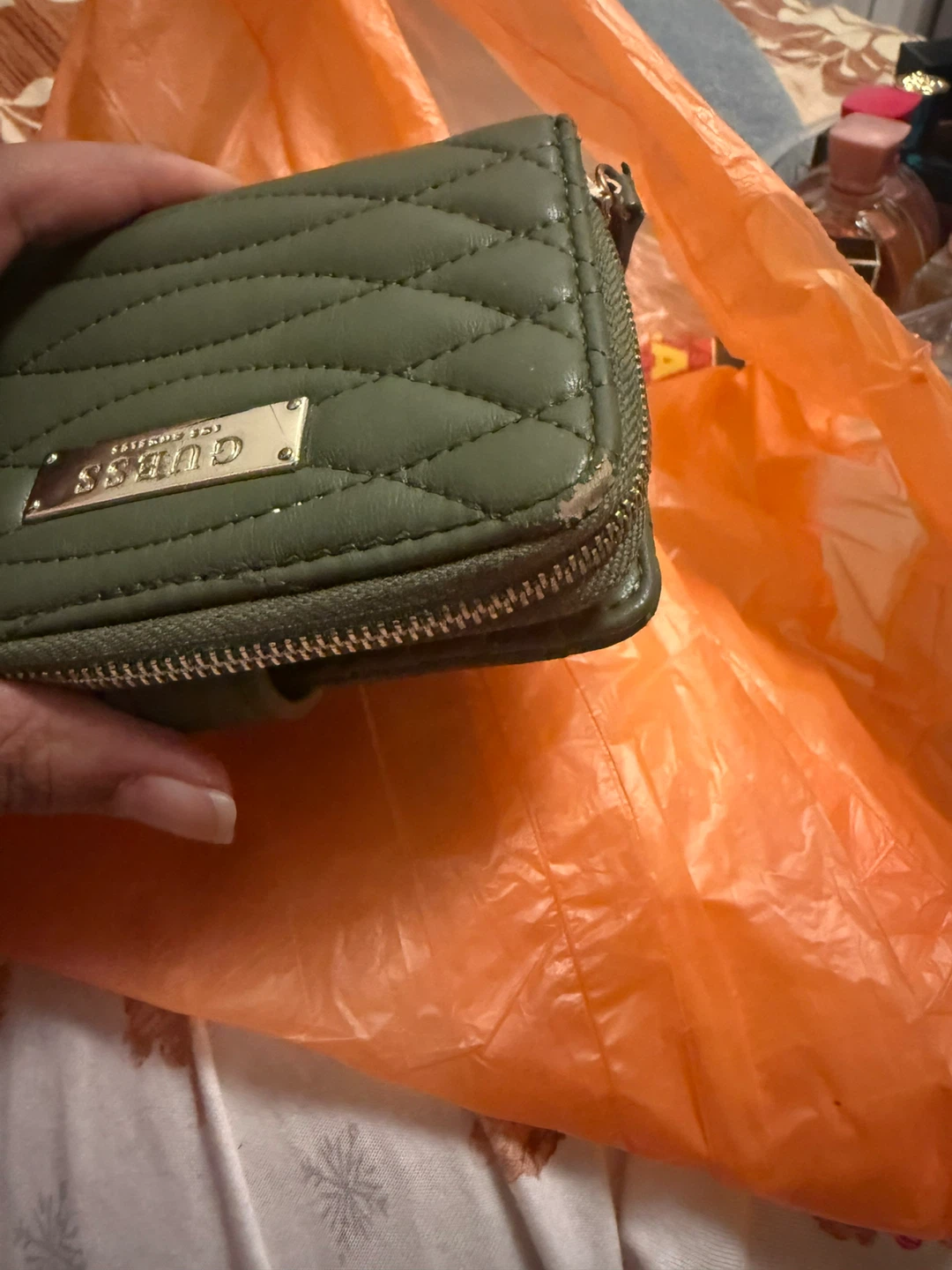 Guess Green Quilted Zipper Wallet - photo 3