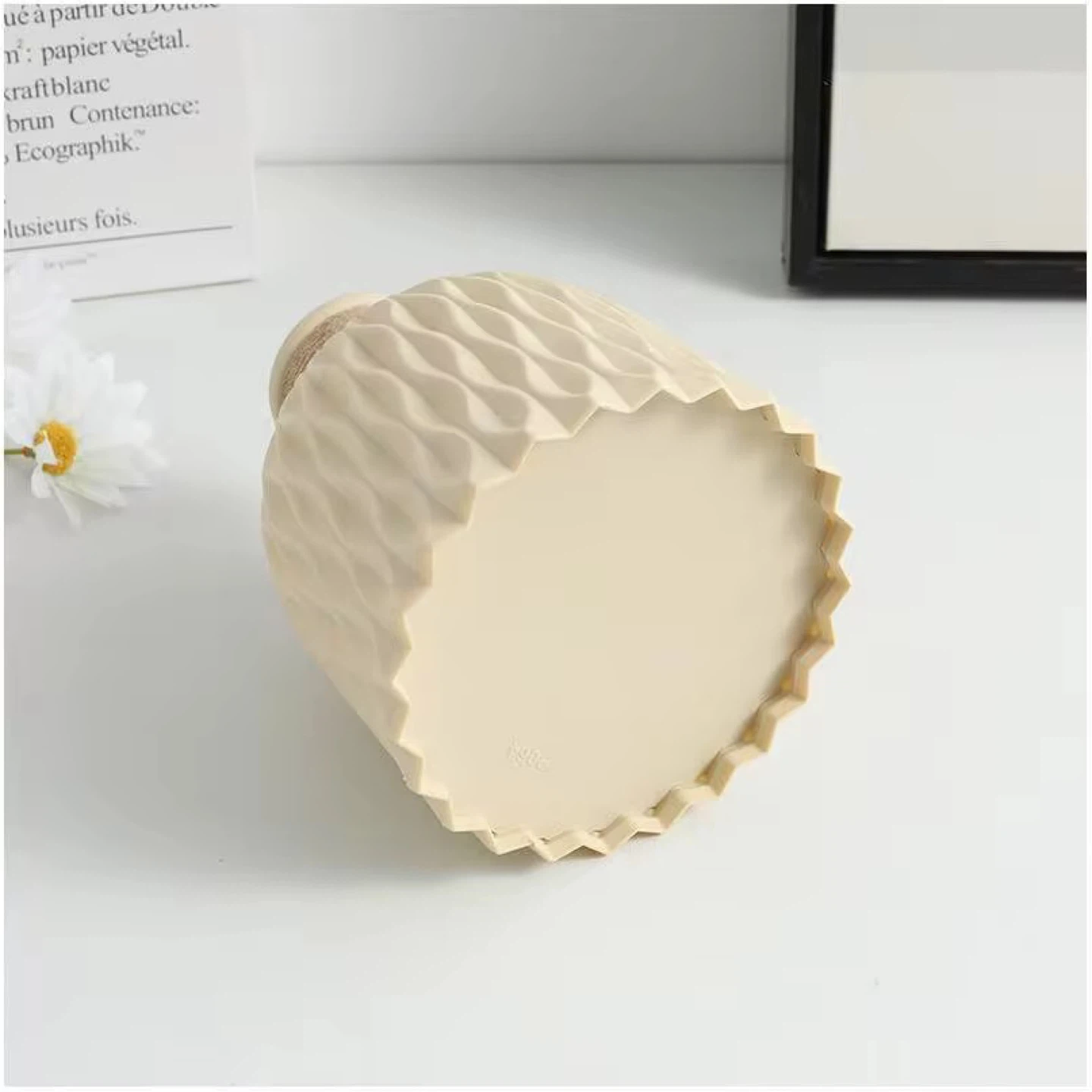 Flower vase - Home decoration - photo 3