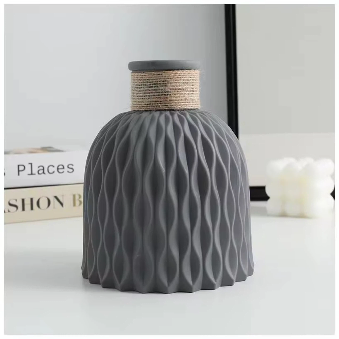 Flower vase - Home decoration - photo 2