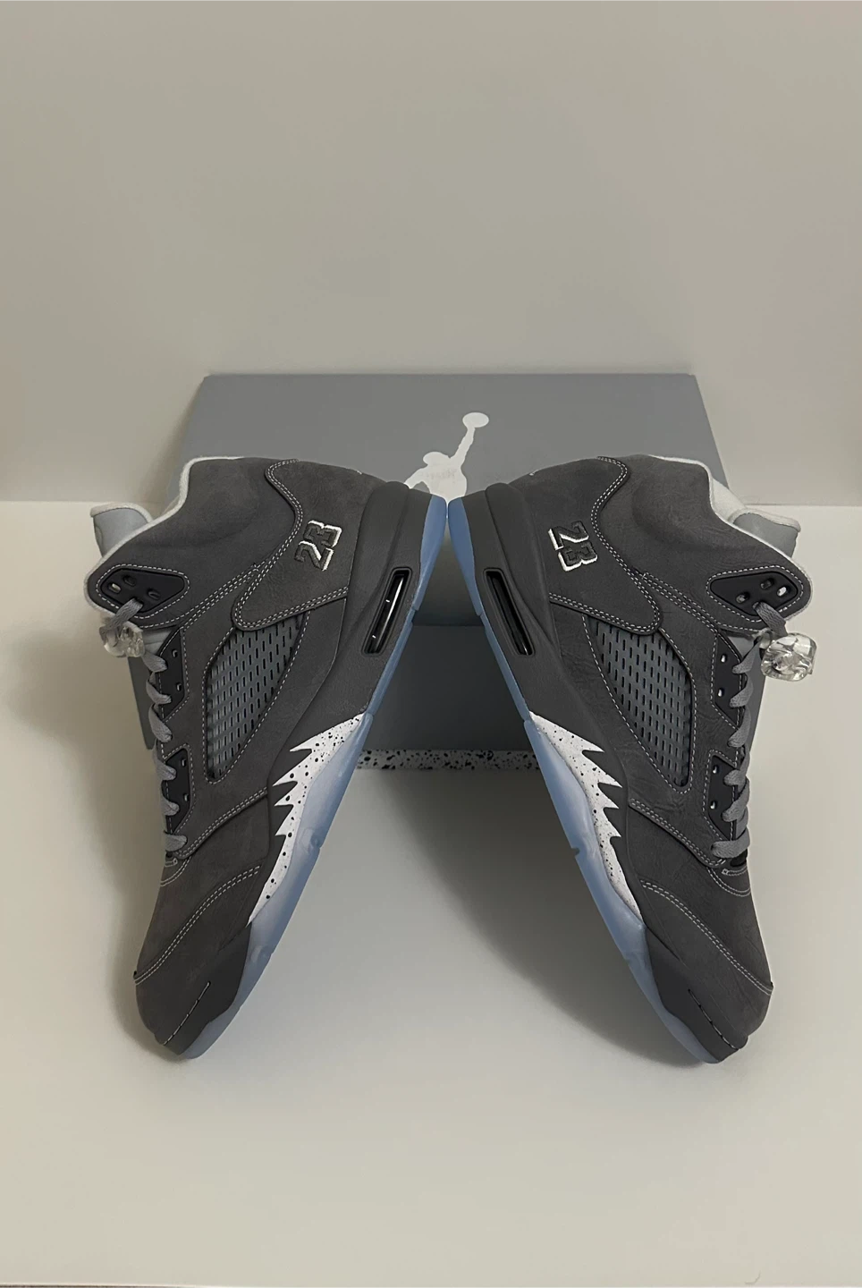 Air Jordan 5 Retro SE "Grey" Sneakers - photo 5