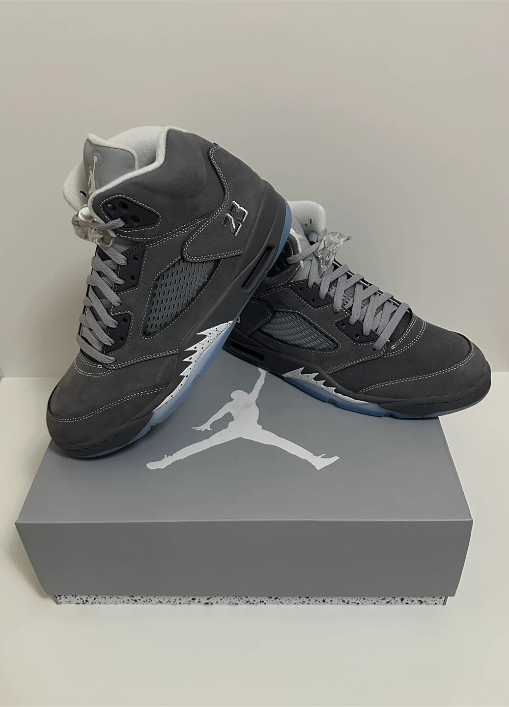 Air Jordan 5 Retro SE "Grey" Sneakers - photo 2