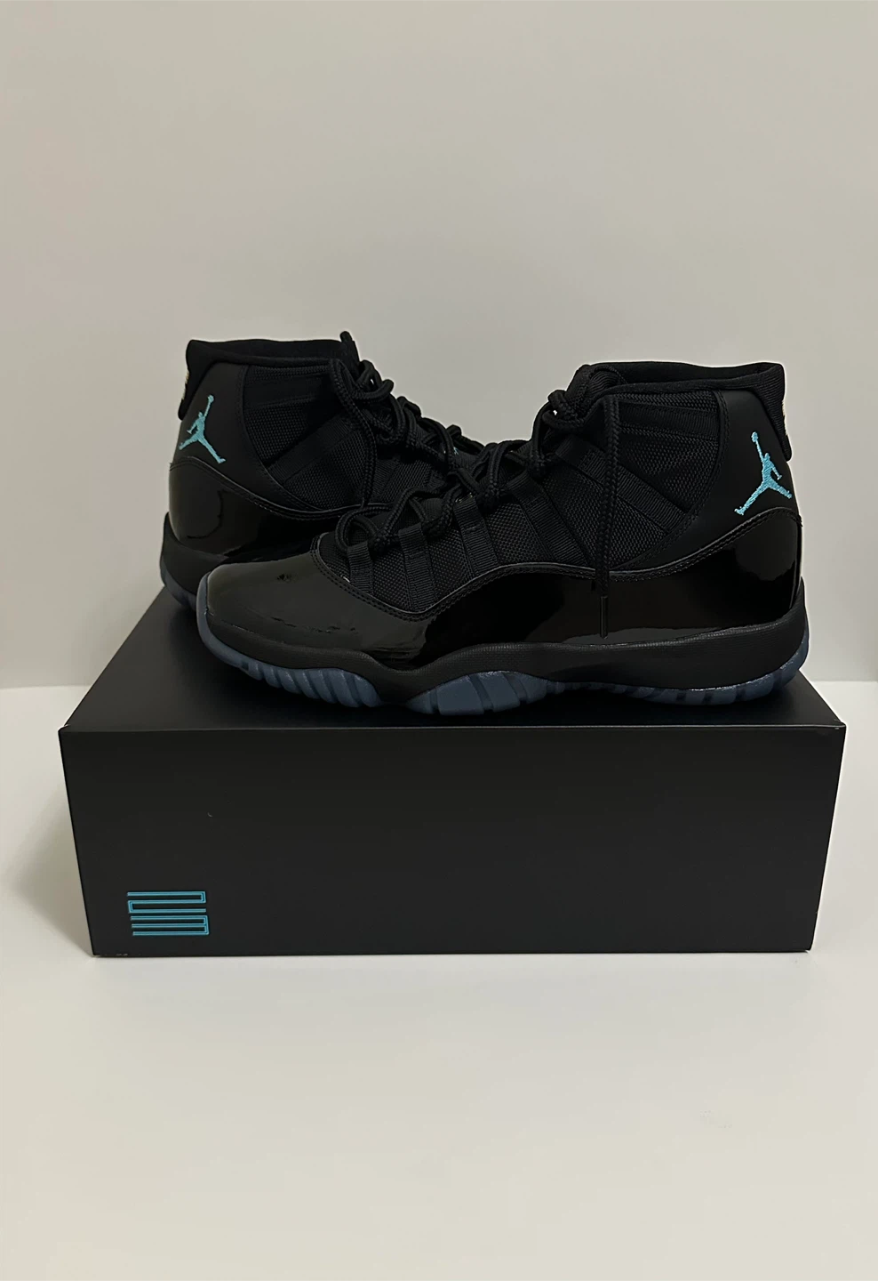 Air Jordan 11 Gamma Blue