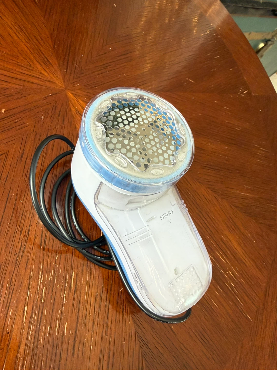 Small Fabric Shaver - photo 2