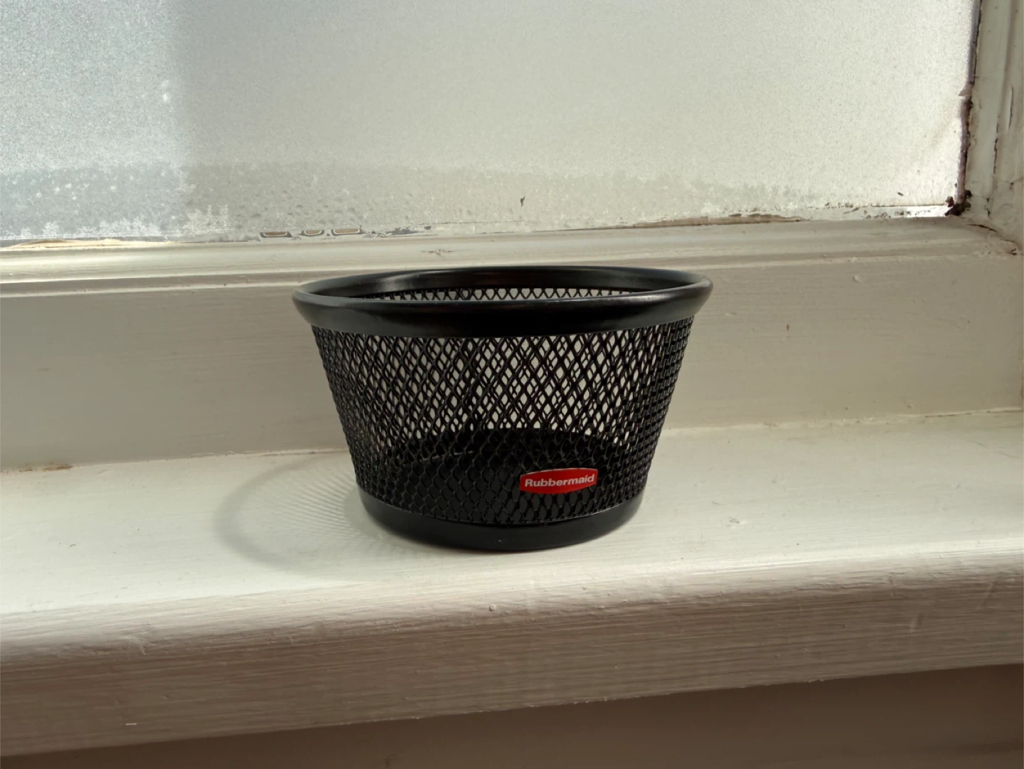 Rubbermaid Desk Catch-all Dish