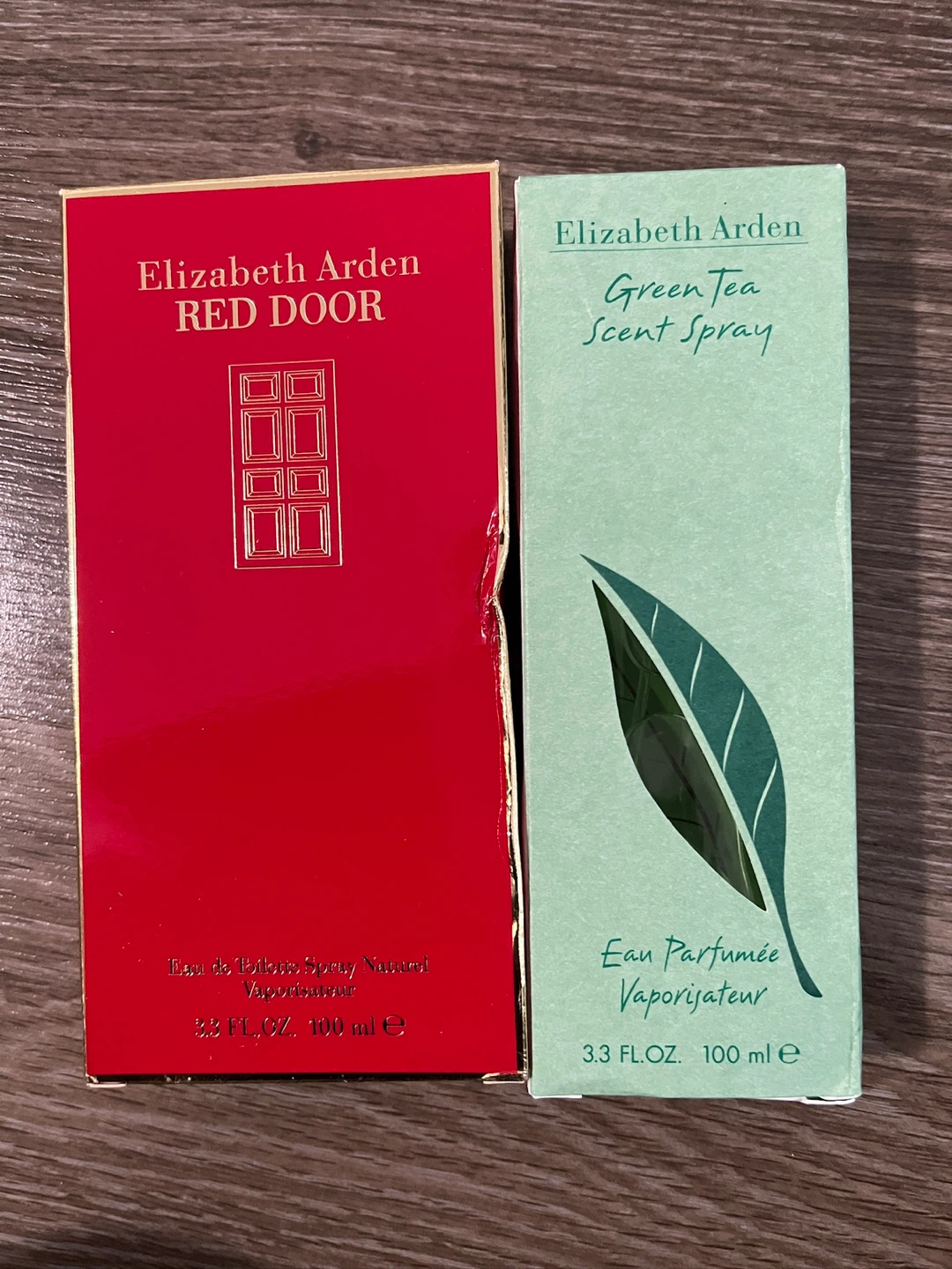 Elizabeth Arden Red Door & Green Tea perfumes