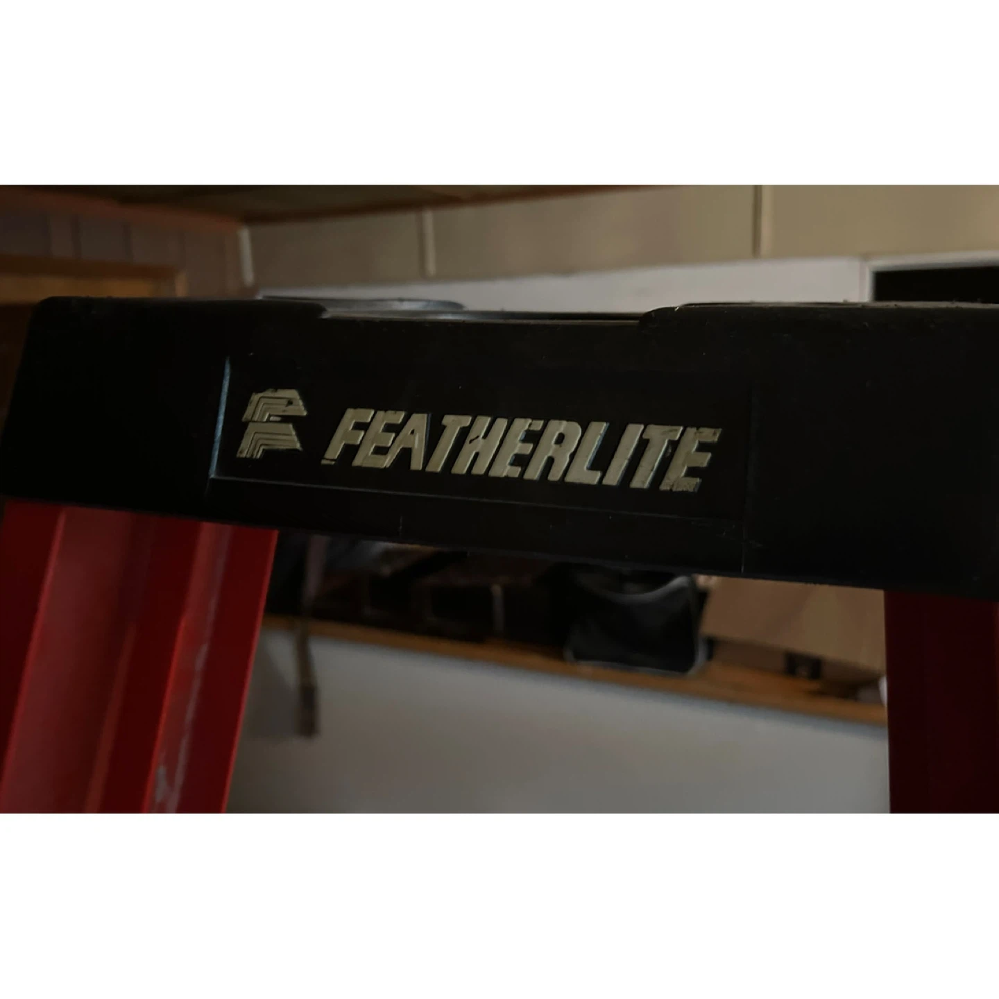 Featherlite Fiberglass 6ft Ladder – Heavy Duty - photo 2