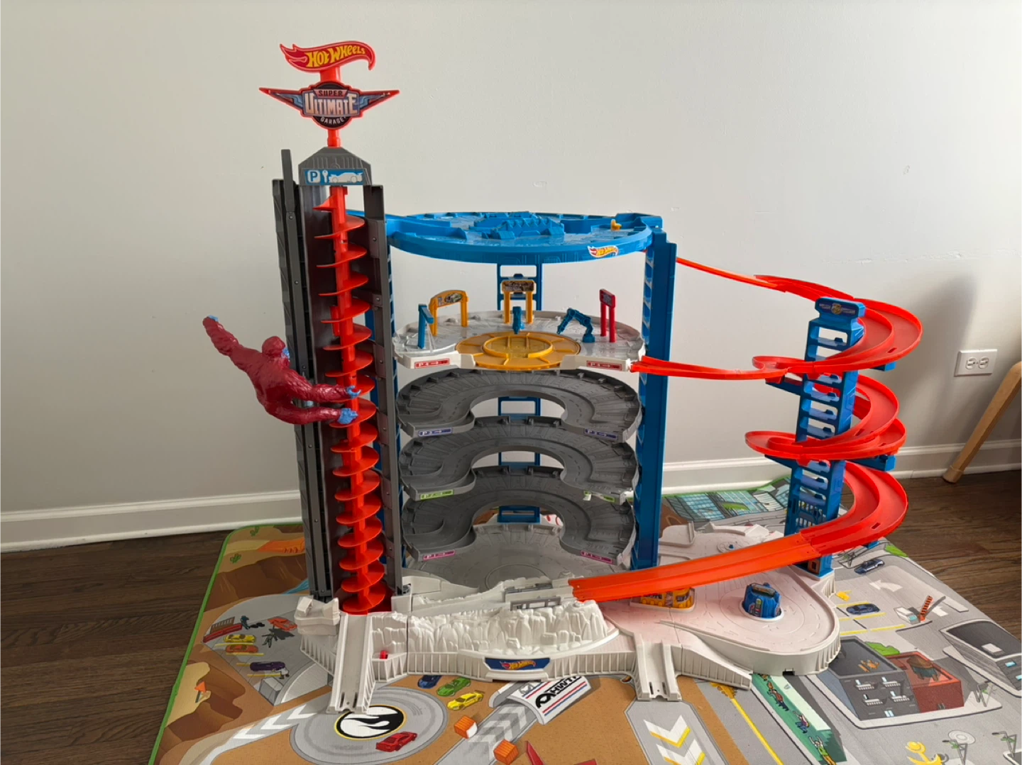 Hot Wheels Super Ultimate Garage Playset