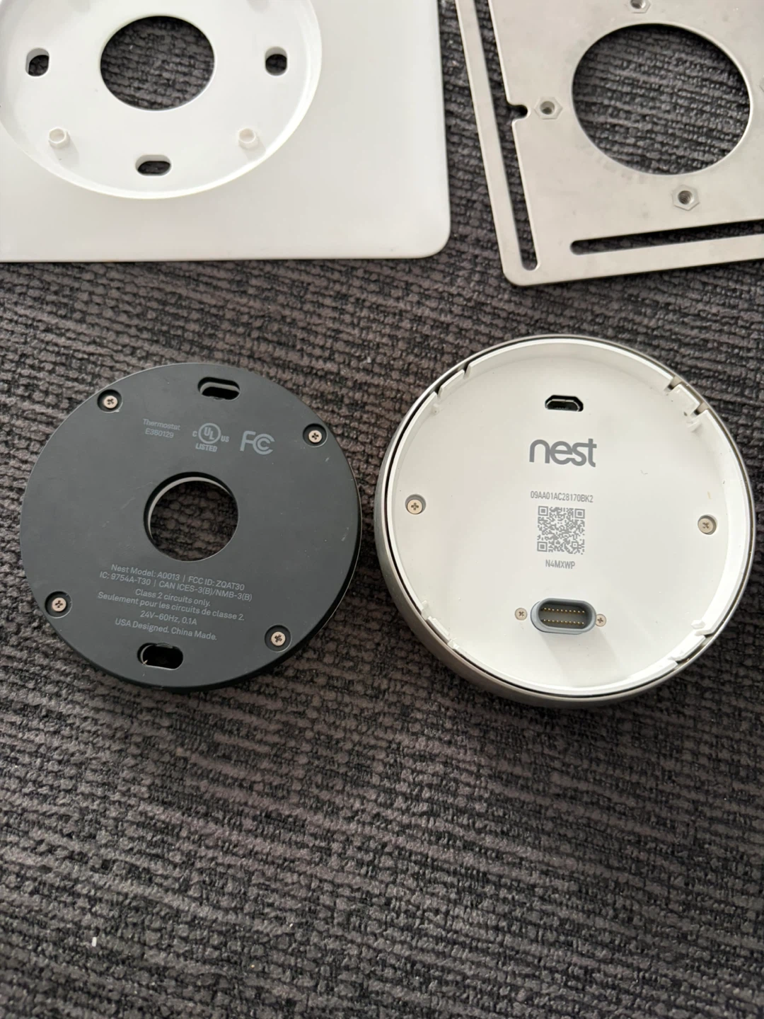 Nest Thermostat Gen 3 with mounting hardware