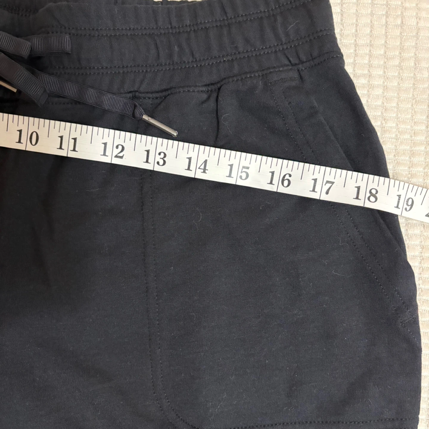 Black Capri Pants Medium Size - photo 3