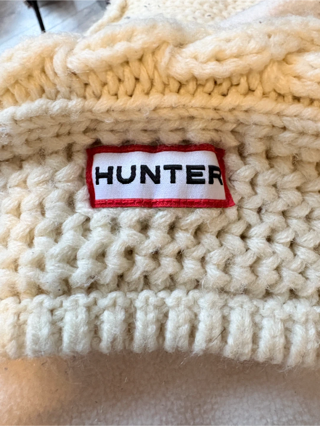 Hunter Tall Cream Cable Knit Boot Socks Size MM US (F) 5-7 - photo 3