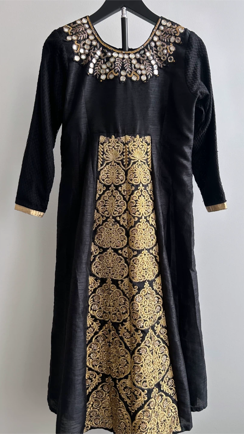 EID SALE! Black Anarkali Set with Gold Embroidery & Mirror Work - photo 4