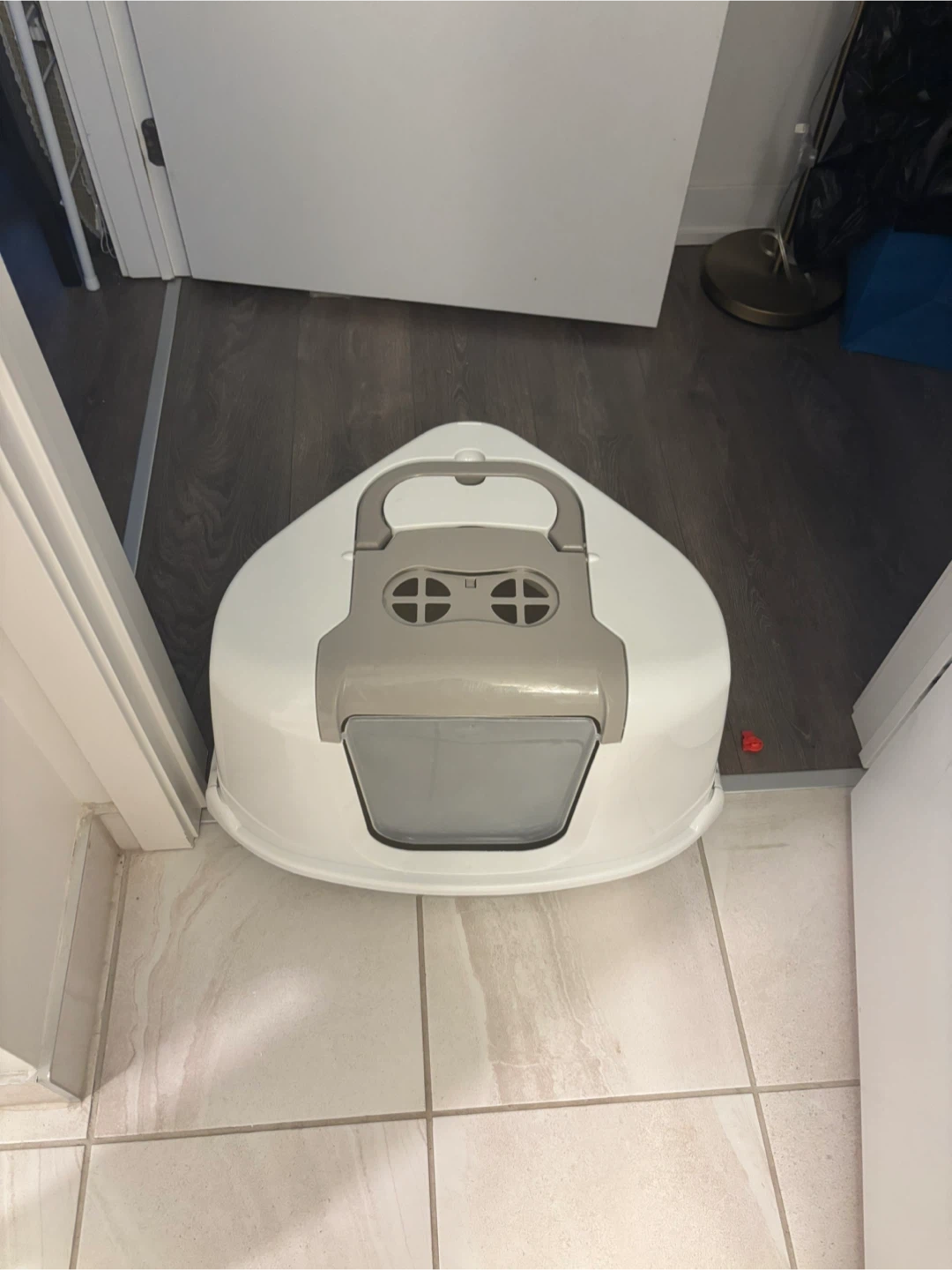 Moderna Flip Cat Corner Hooded Litter Pan - Warm Grey - photo 3