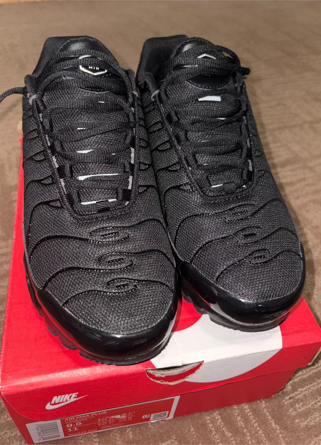 Nike Air Max Plus TN SE Black Men's Shoes Size US 9.5