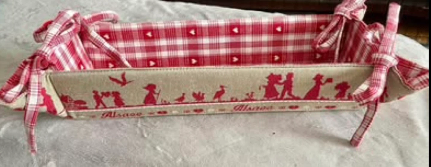 ALSATIAN FRENCH LINEN BREAD/EGG BASKET
