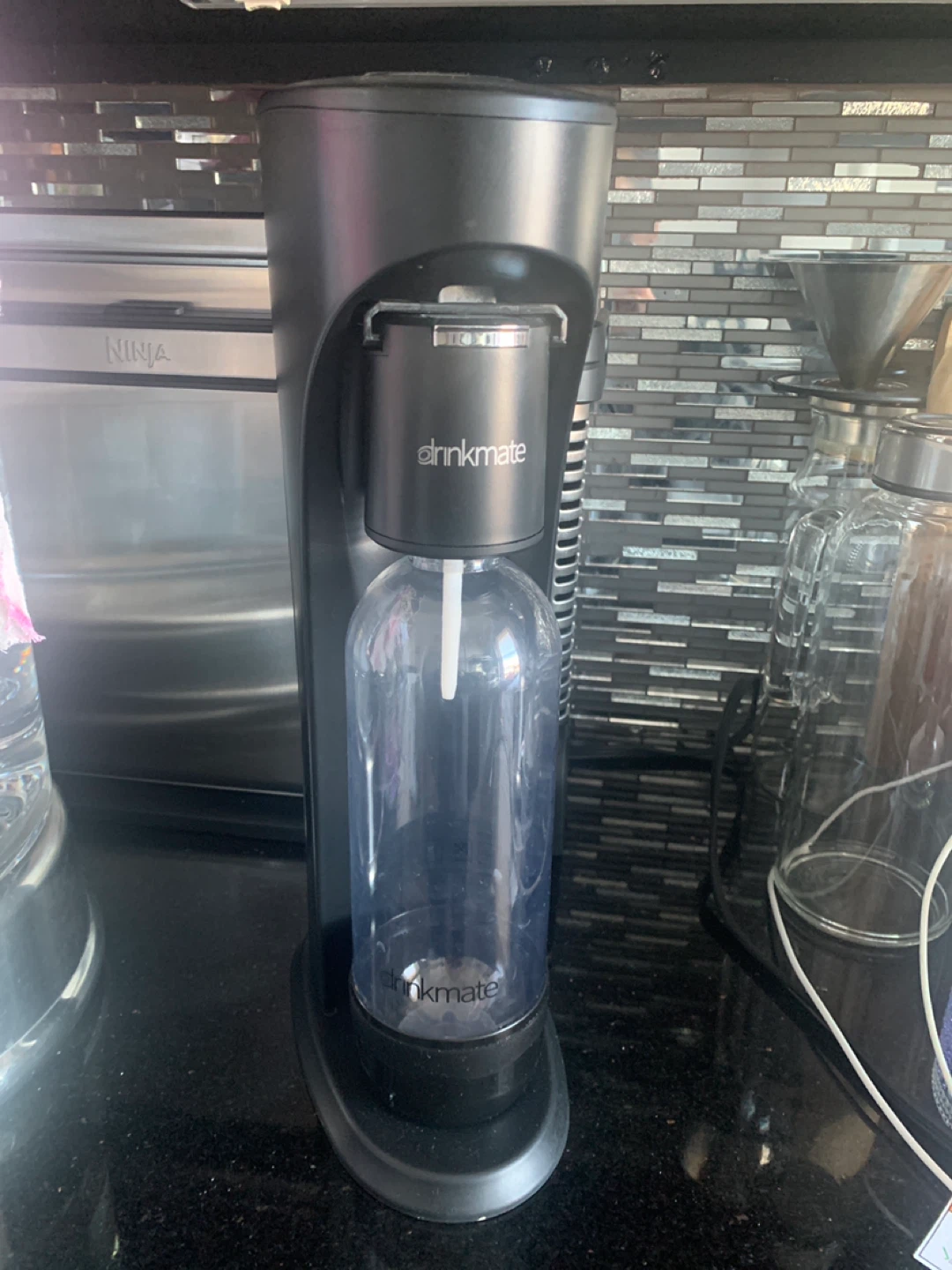 Drinkmate Soda Sparkling Water Maker - photo 2