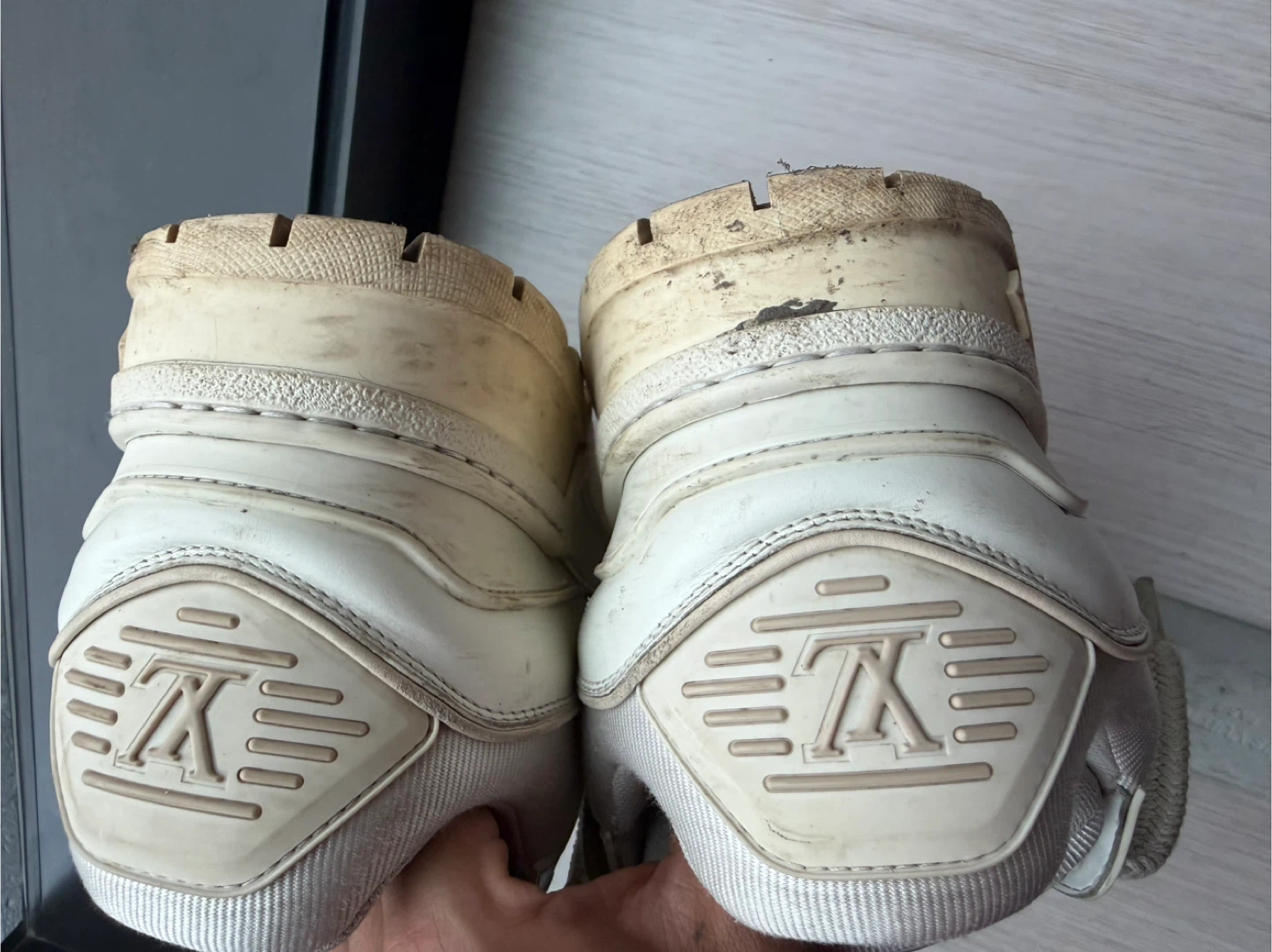 Louis Vuitton White Leather "LV Trainer" Sneakers - photo 4