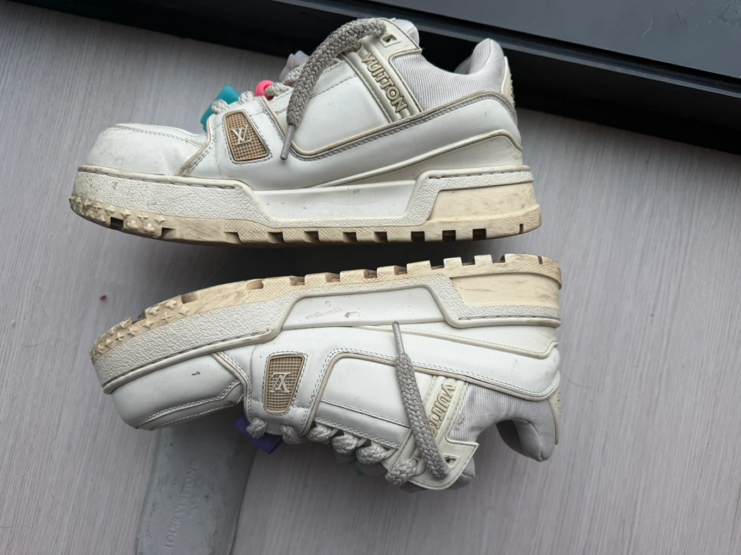 Louis Vuitton White Leather "LV Trainer" Sneakers - photo 3