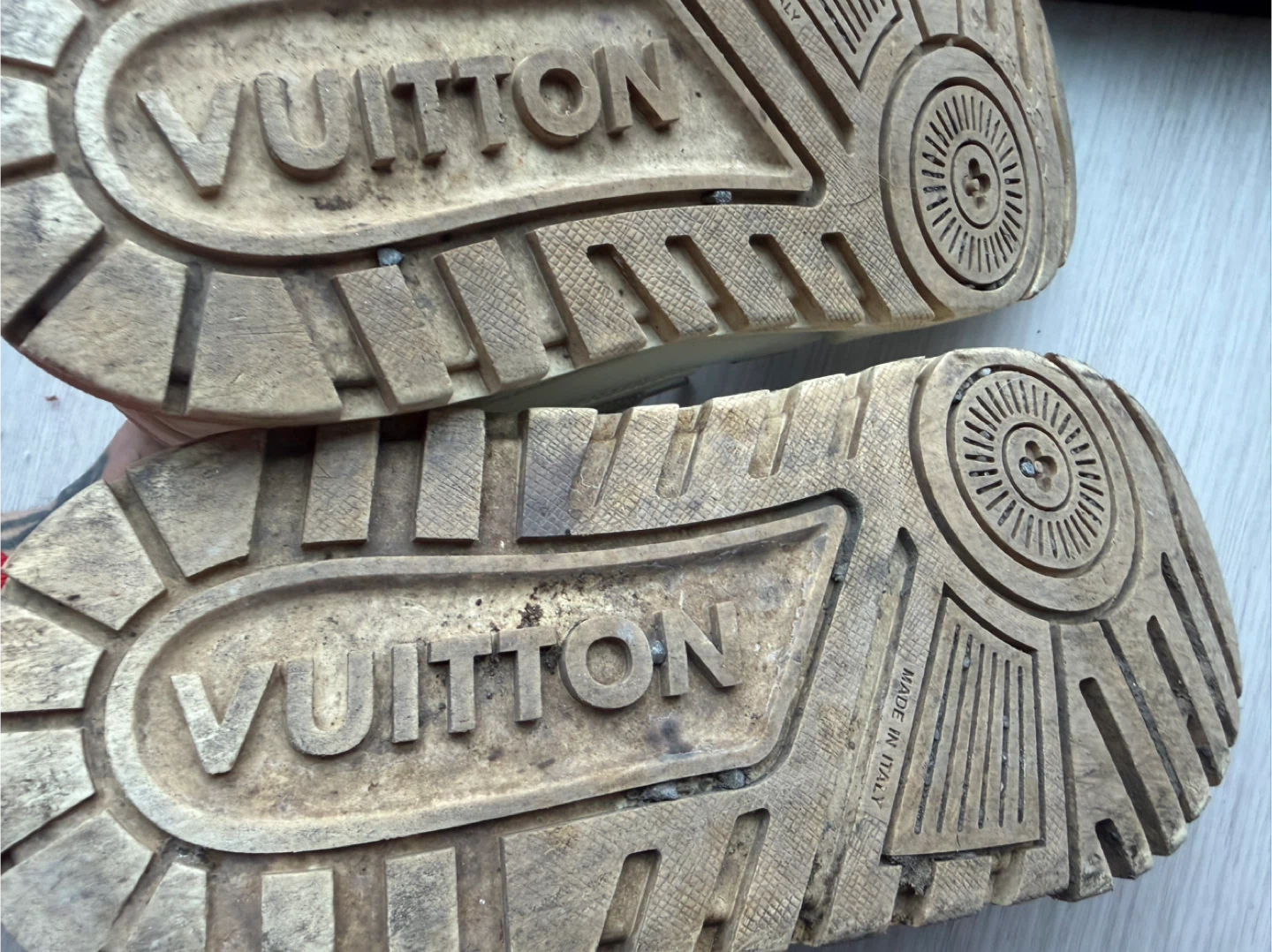 Louis Vuitton White Leather "LV Trainer" Sneakers - photo 5