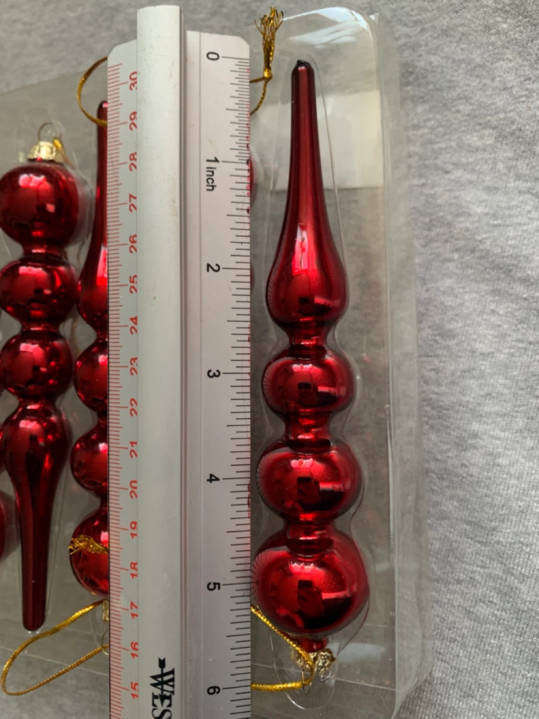 Perfect Set of 6 Red Long Dangling Christmas Ornaments - photo 2