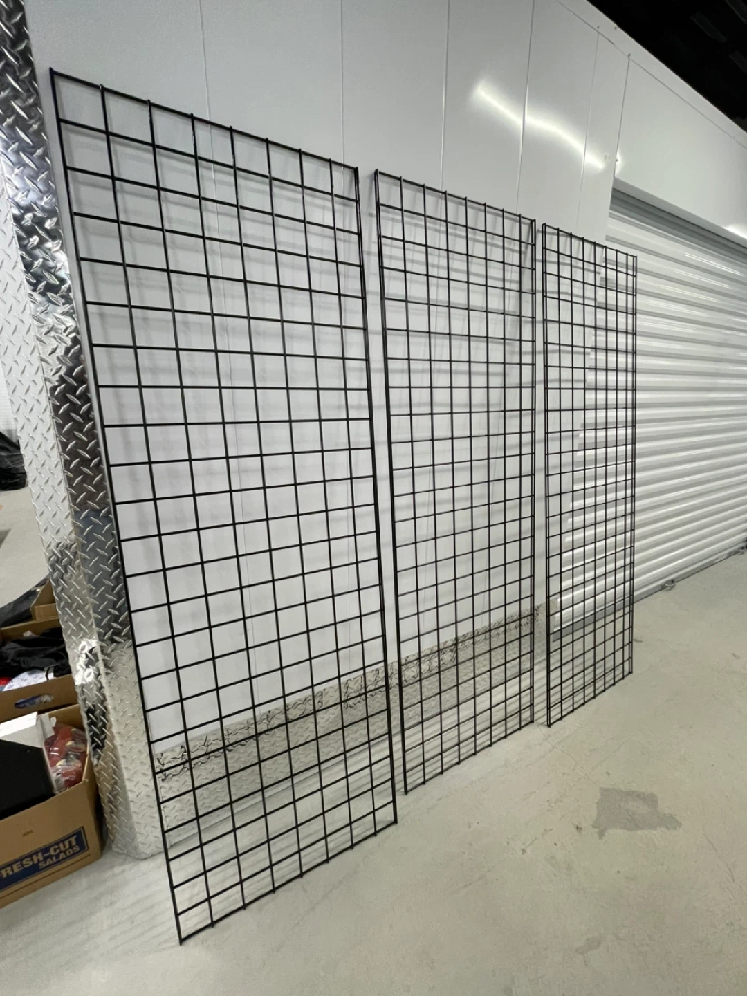 Artist grid walls