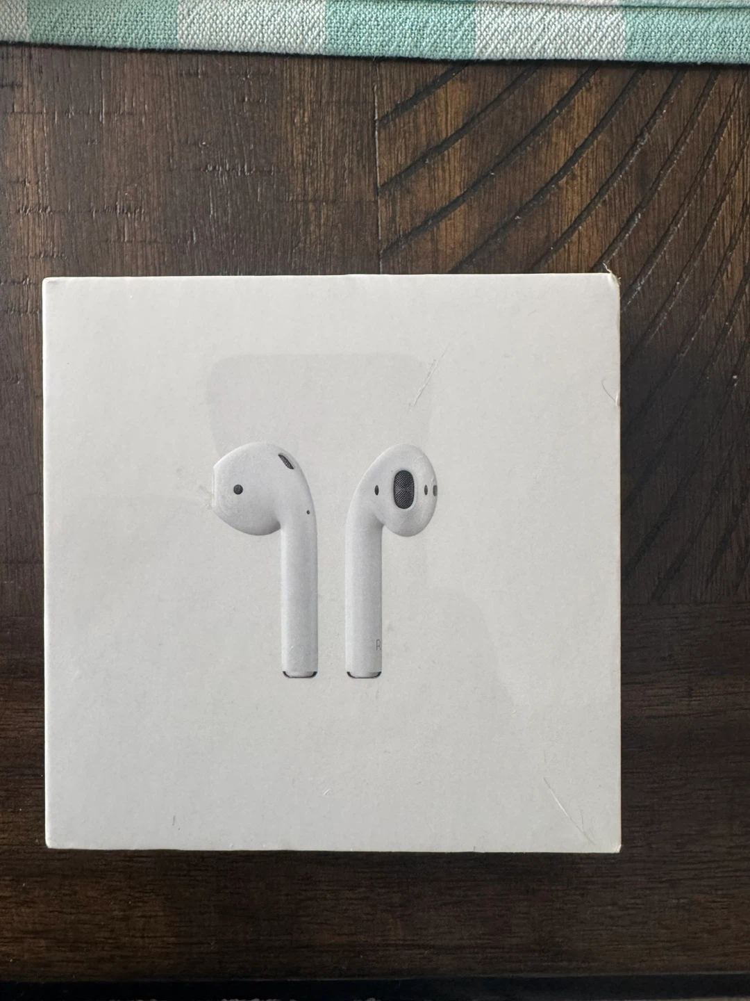 Apple AirPods with Charging Case