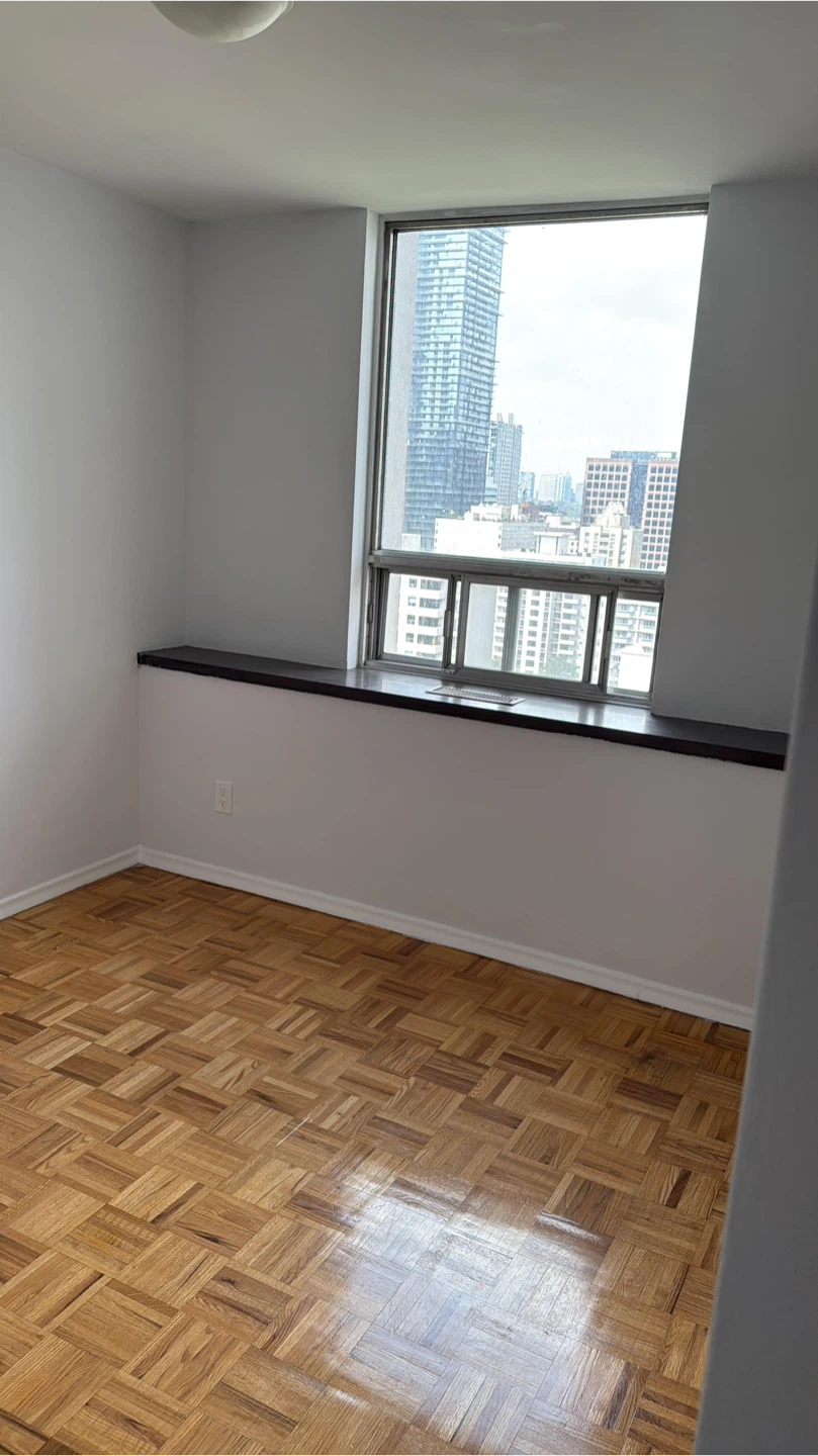 Short term Shared accommodation for male