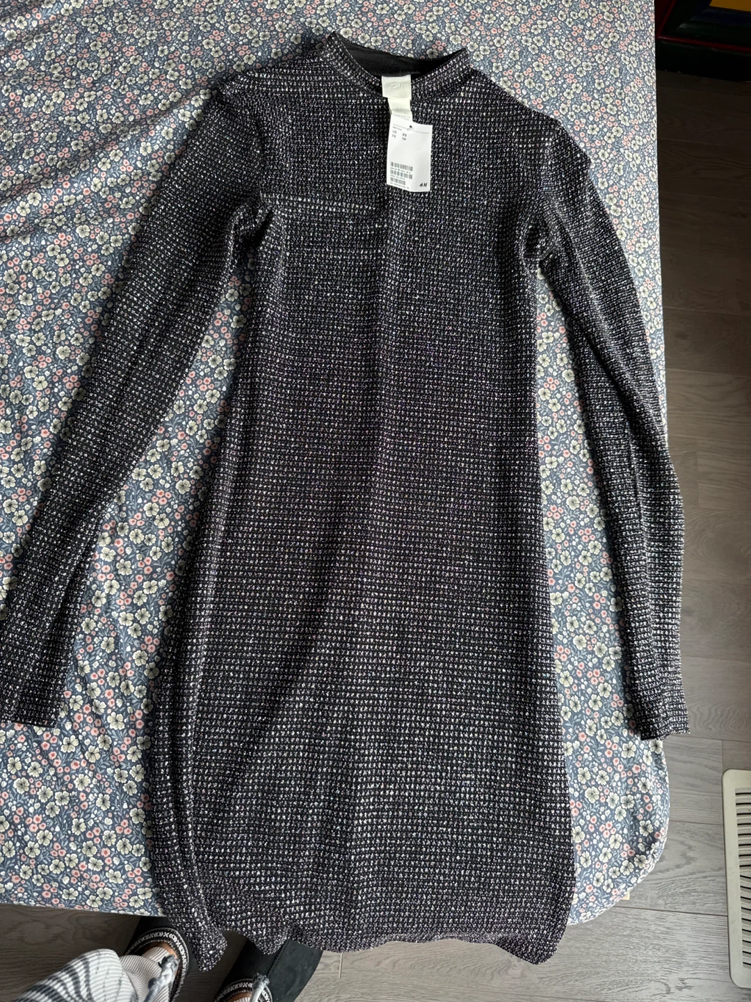 H&M Women's Sparkly Long Sleeve Dress