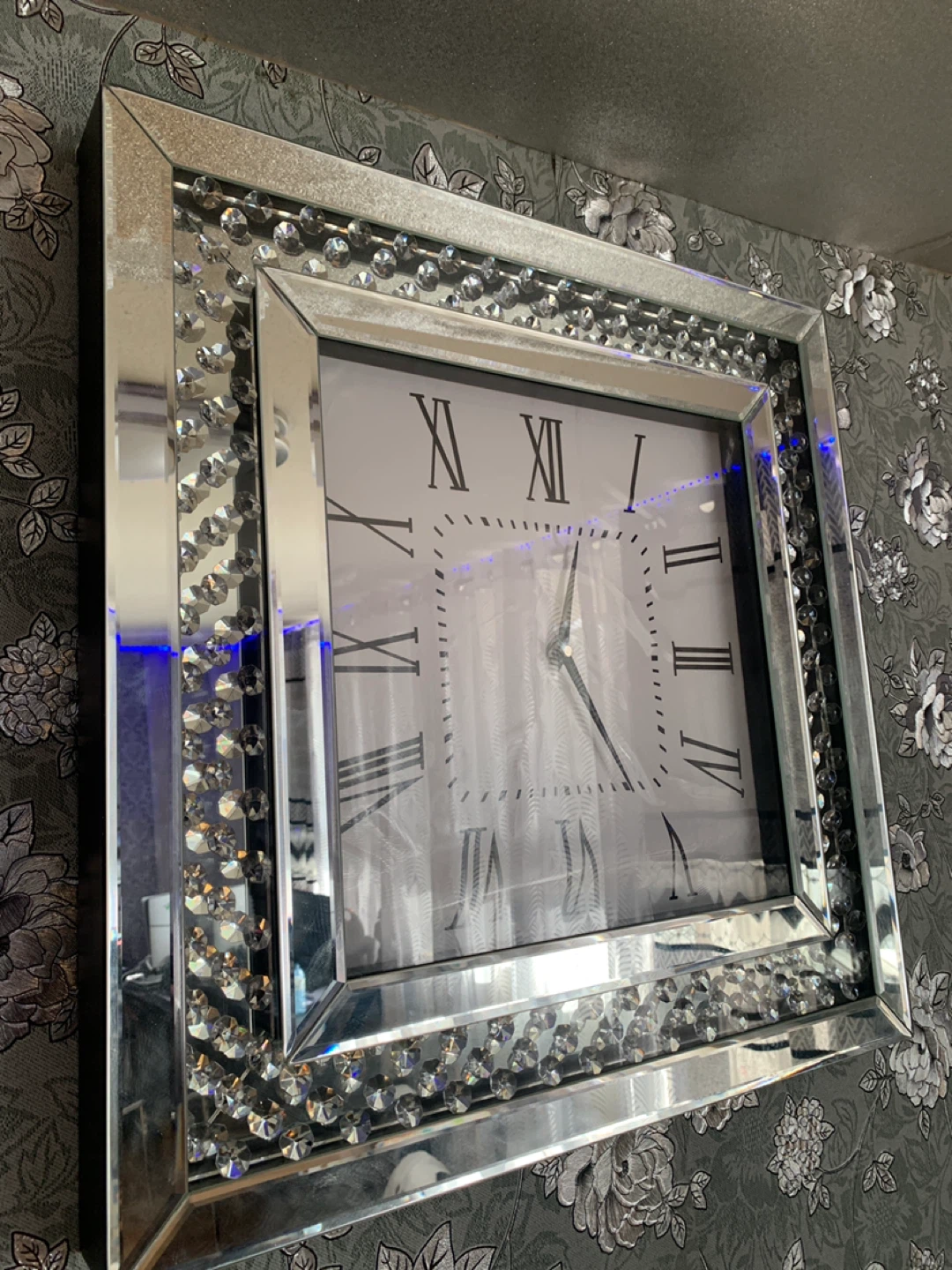 Crystal Mirrored Wall Clock - photo 2