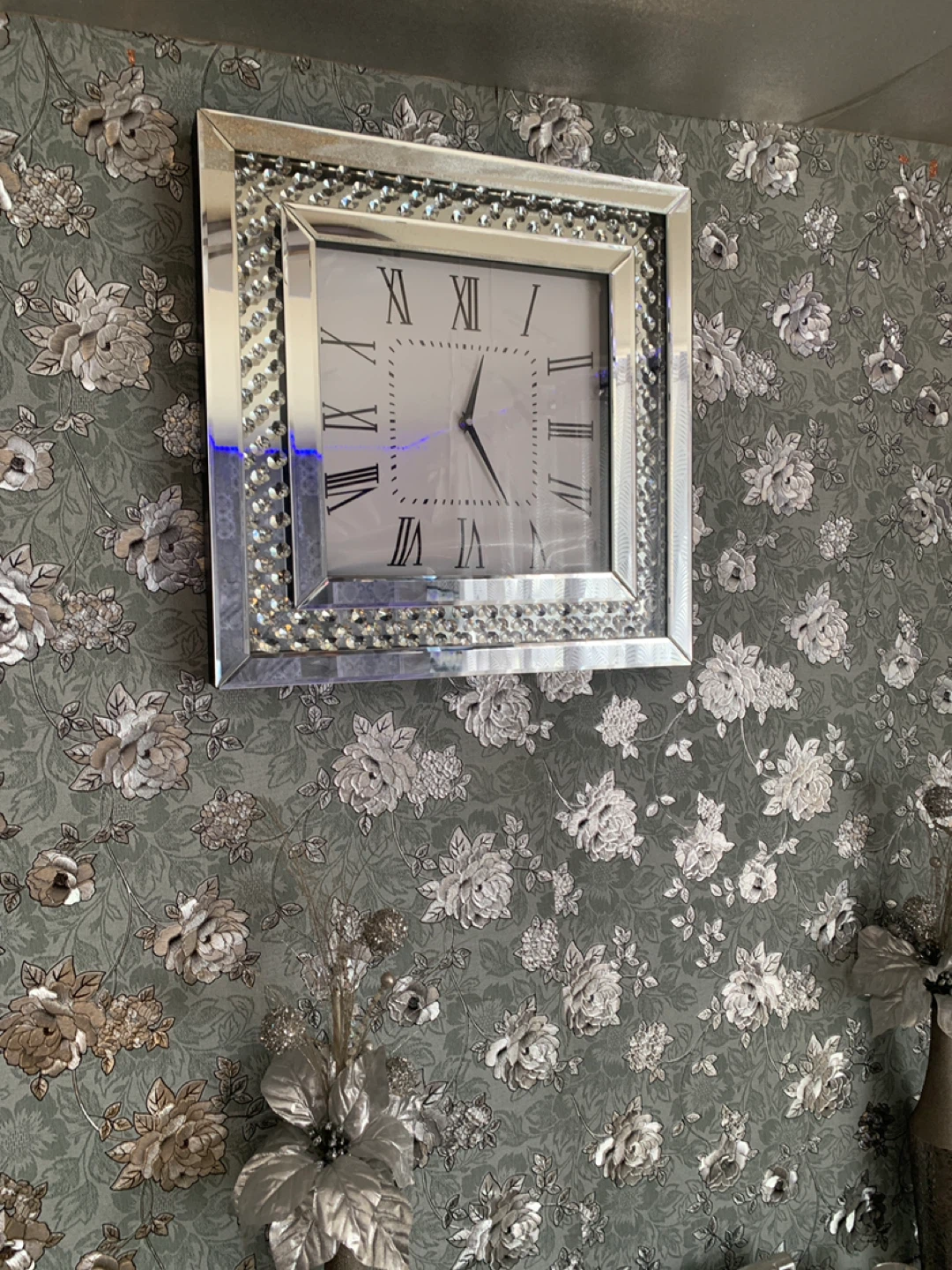 Crystal Mirrored Wall Clock - photo 3