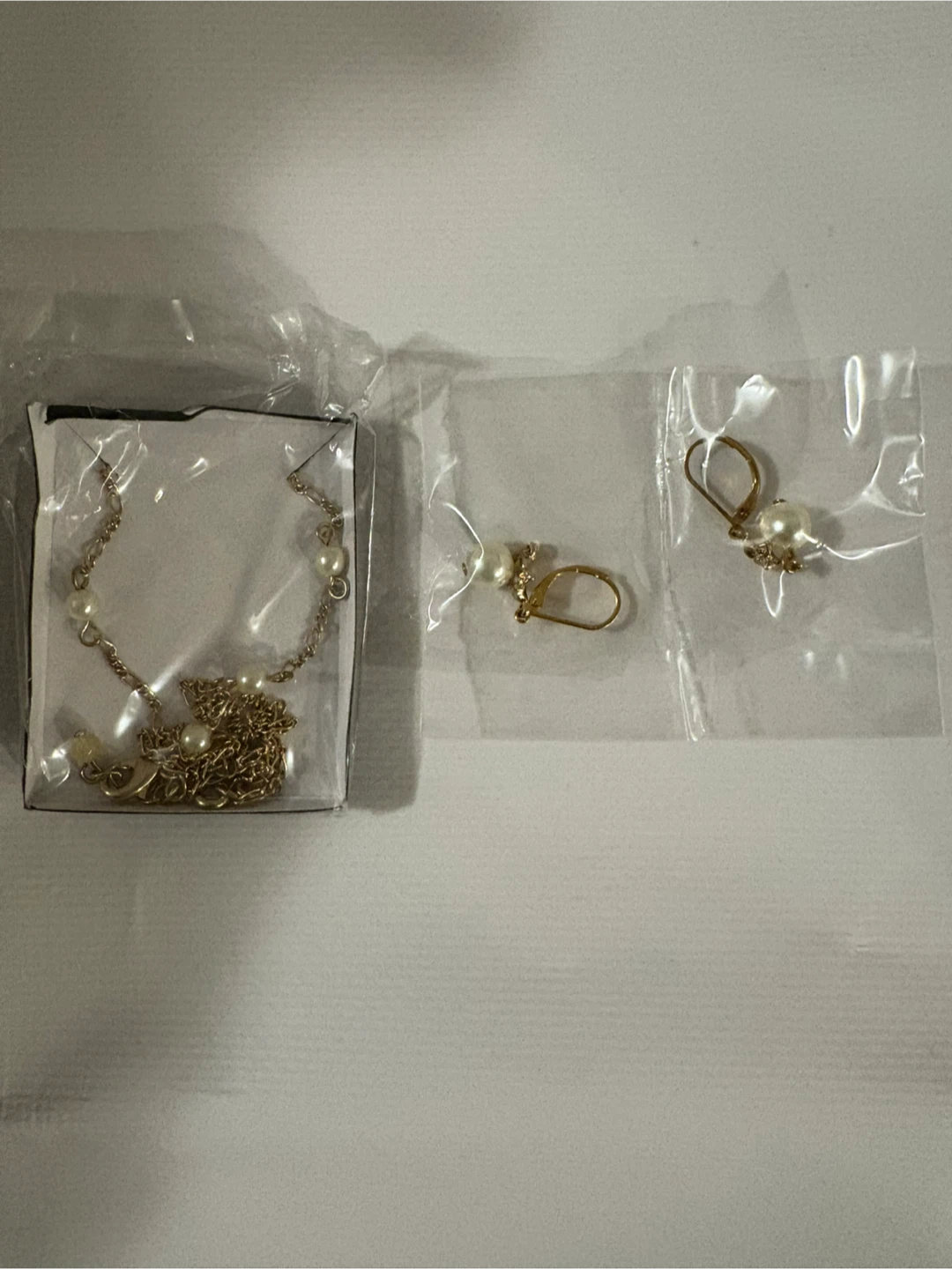 Necklace and Earrings Gift Set - photo 2