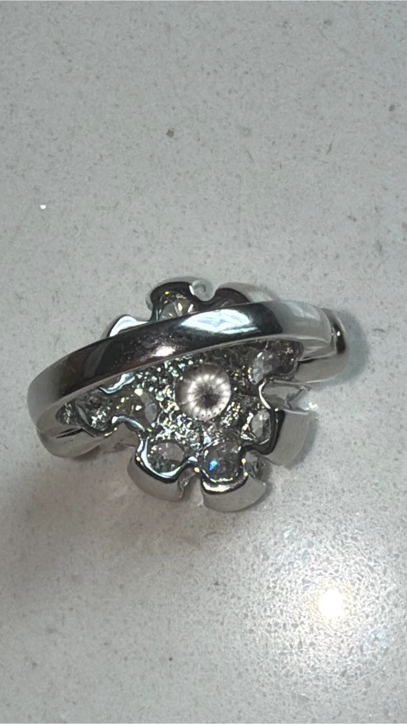 Sparkling 925 Sterling Silver Cluster Ring - photo 5