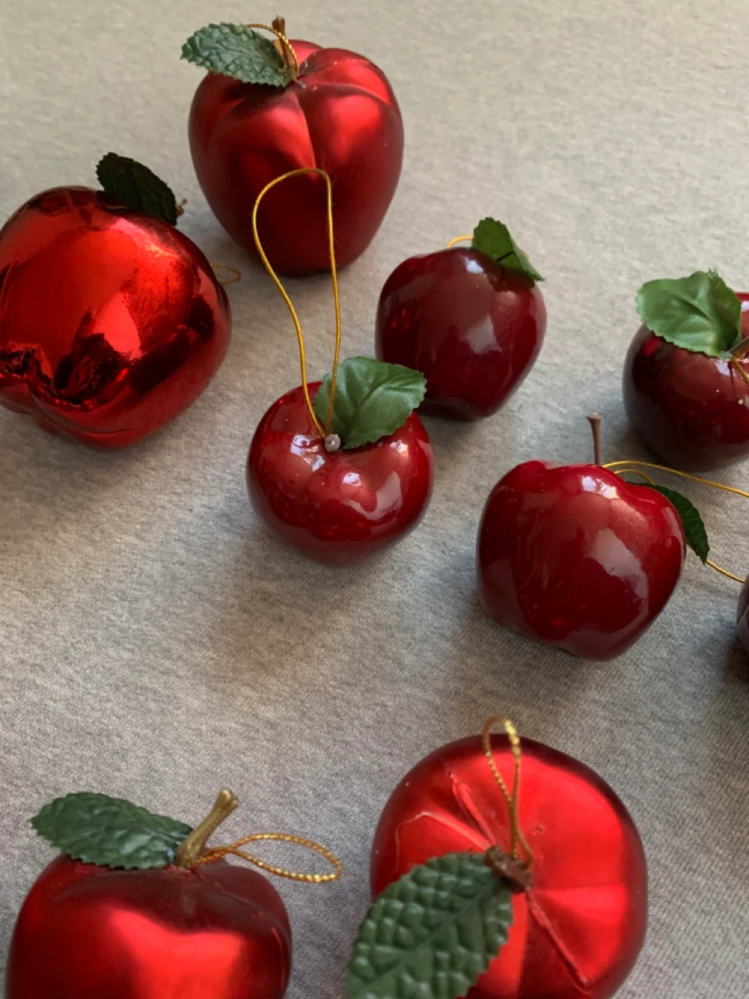 Set of 18 Red Apple Ornaments - photo 4