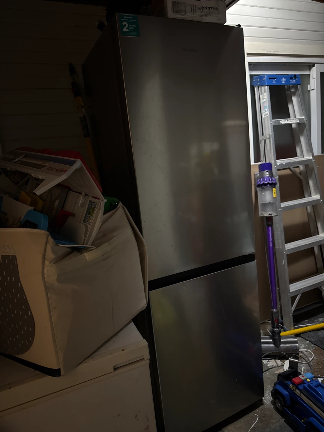Bottom Freezer Refrigerator - photo 4