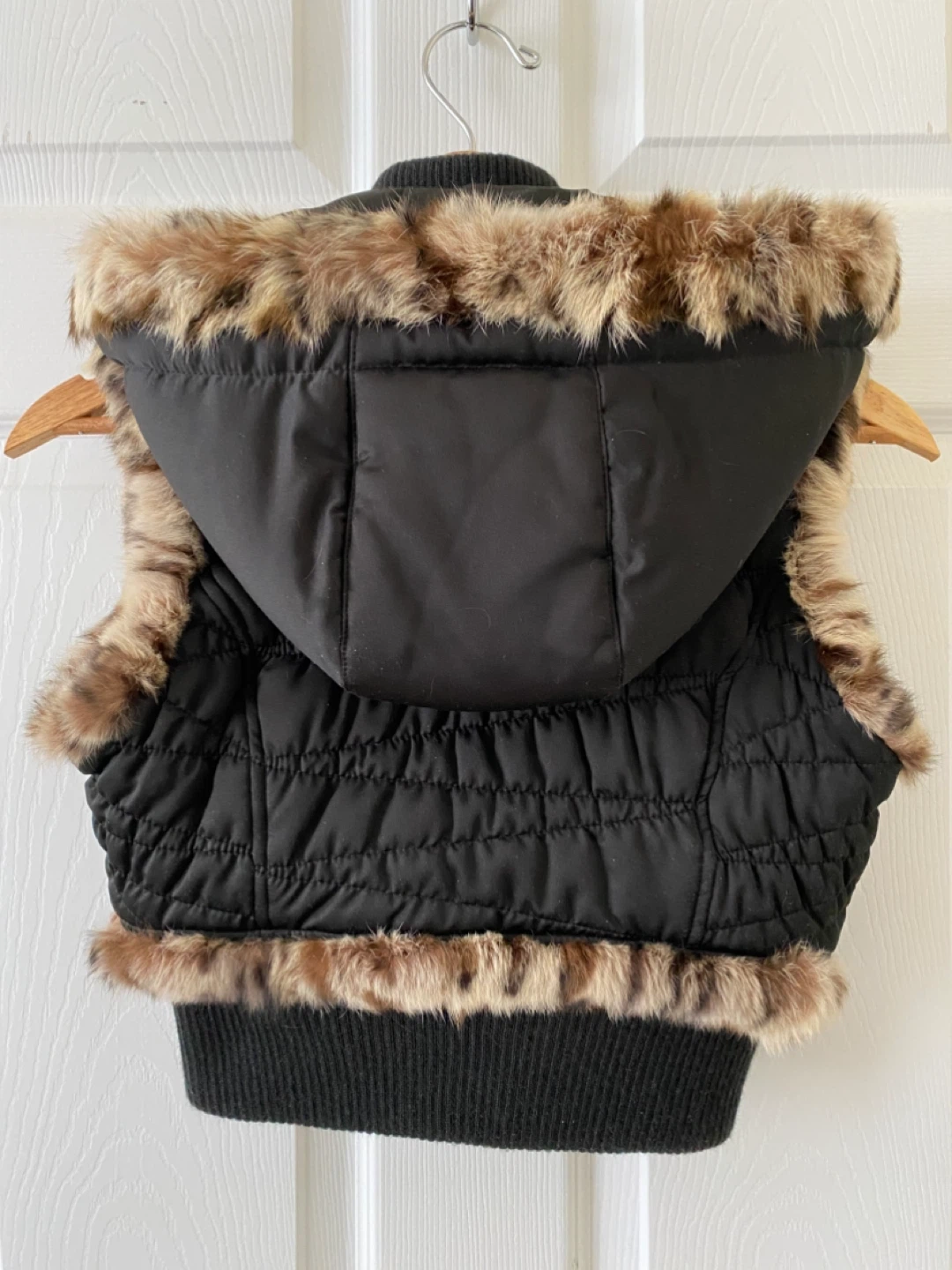 Brand New Guess Down Vest With Rabbit Fur - photo 2
