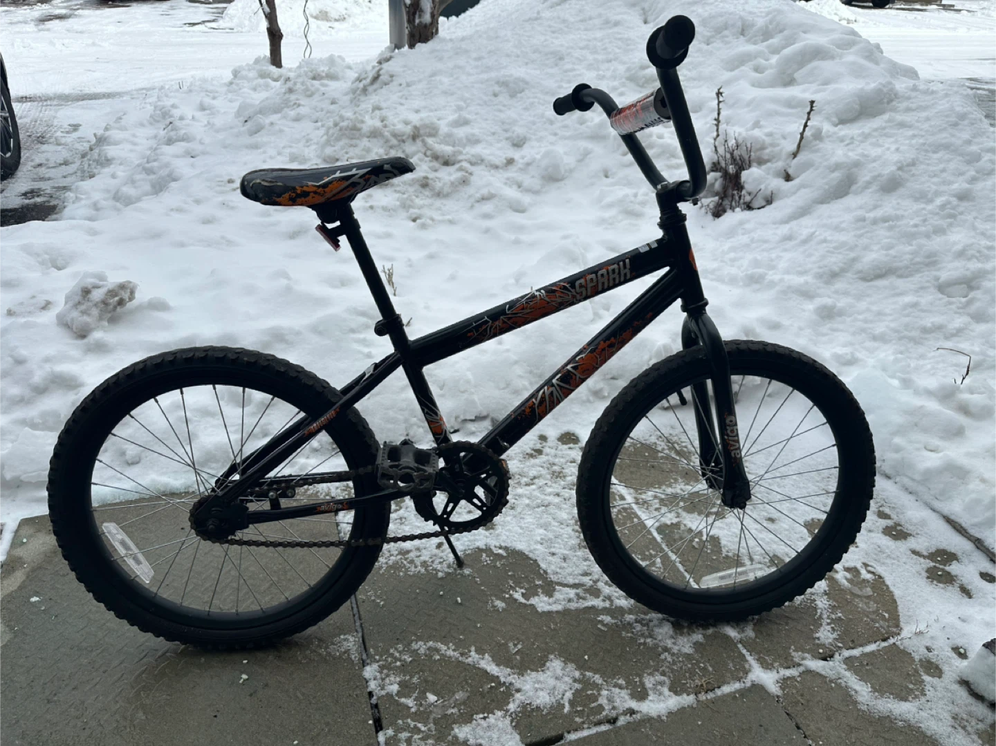 20” Avigo Spark BMX Bike